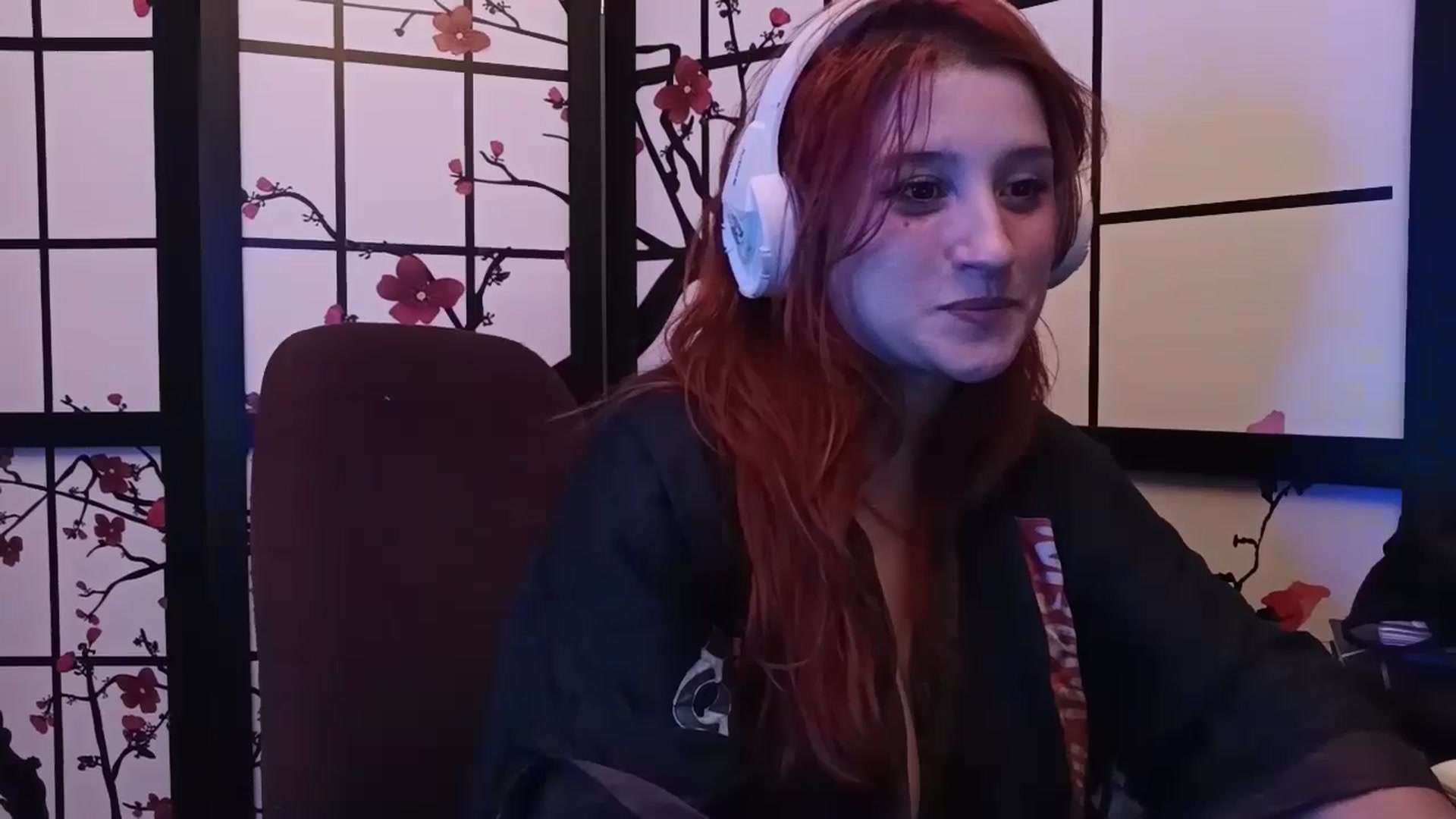 Gallery image thumbnail from AAAAAAAAAAHHH's myfreecams stream on, 04/22/2024, 08:04 image 19 of 20