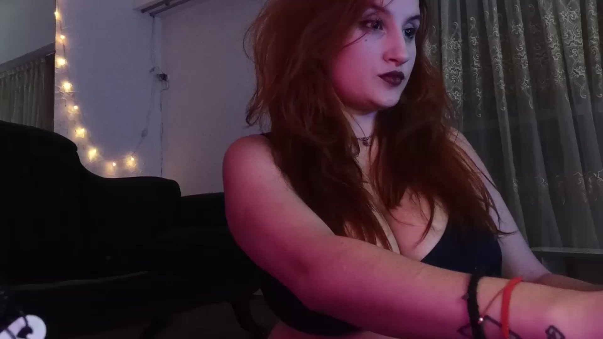 Gallery image thumbnail from AAAAAAAAAAHHH's myfreecams stream on, 05/16/2024, 07:42 image 3 of 20