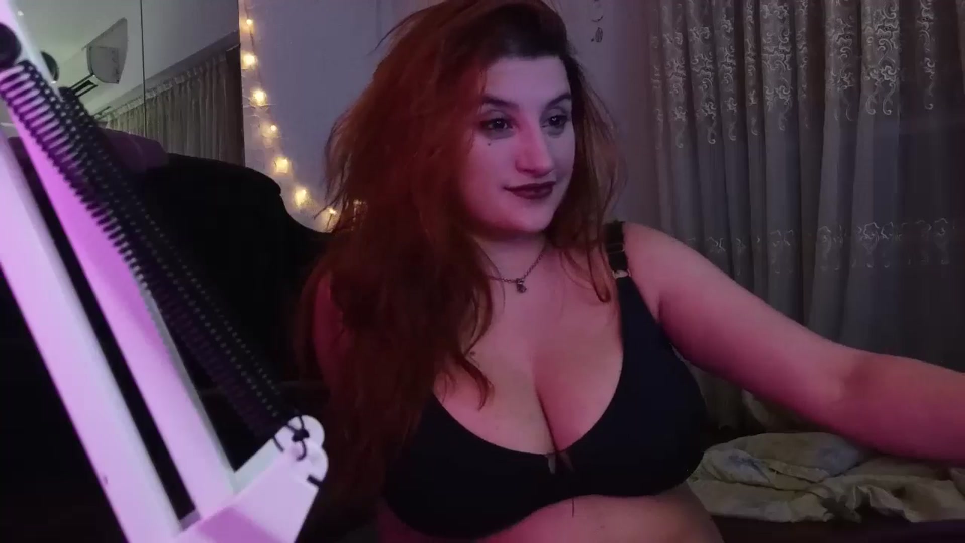 Gallery image thumbnail from AAAAAAAAAAHHH's myfreecams stream on, 05/16/2024, 08:01 image 10 of 20