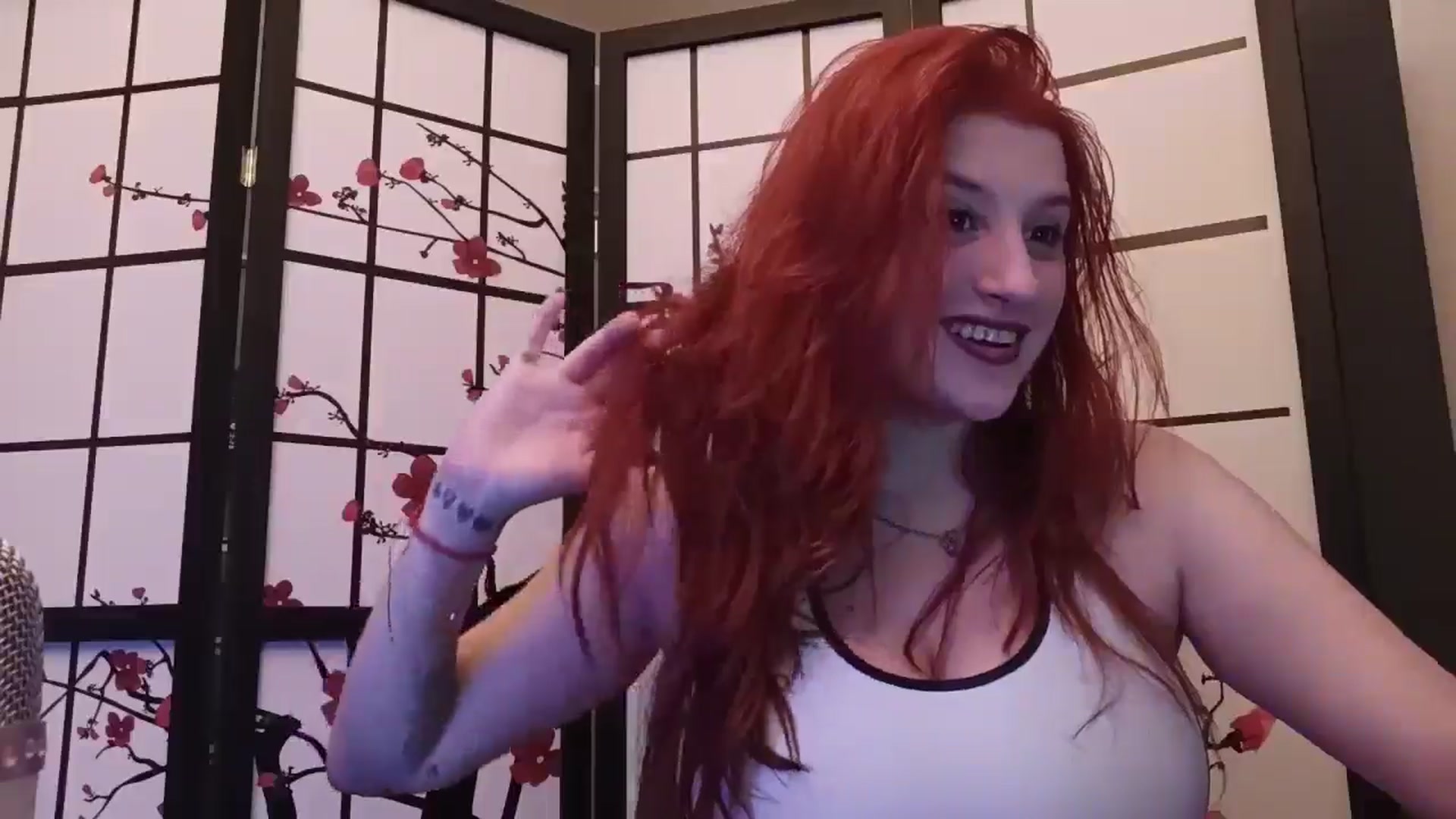 Gallery image thumbnail from AAAAAAAAAAHHH's myfreecams stream on, 06/10/2024, 08:11 image 18 of 20