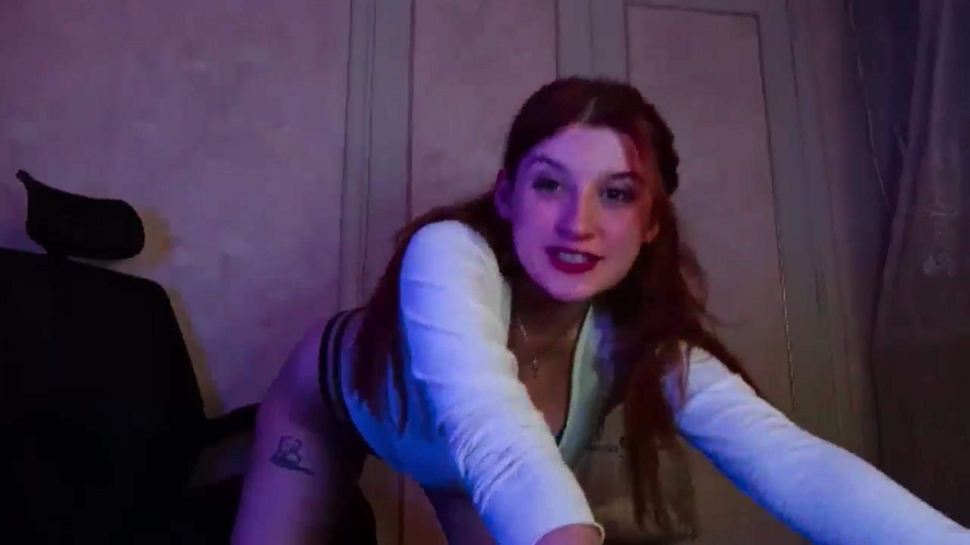 Gallery image thumbnail from AAAAAAAAAAHHH's myfreecams stream on, 01/03/2025, 04:58 image 2 of 20