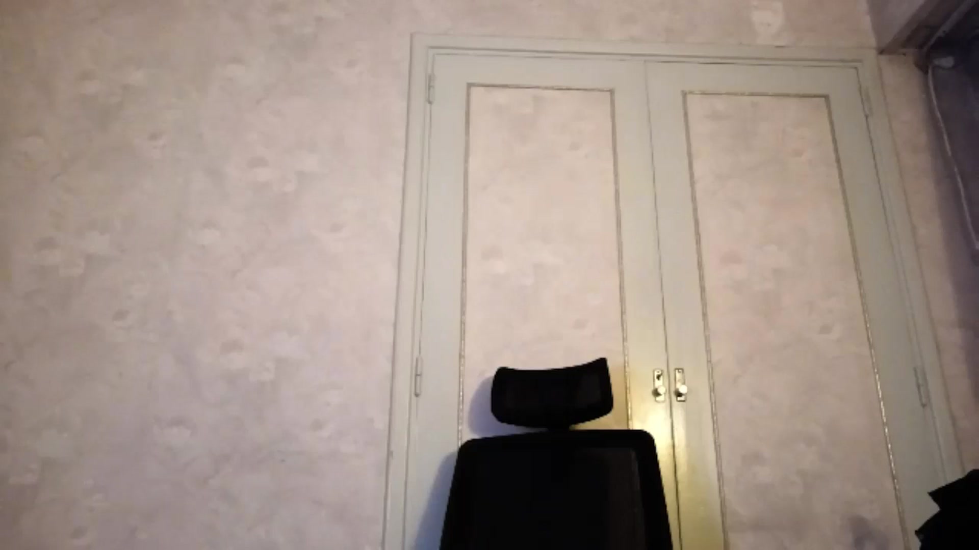 Gallery image thumbnail from AAAAAAAAAAHHH's myfreecams stream on, 01/06/2025, 07:38 image 13 of 20