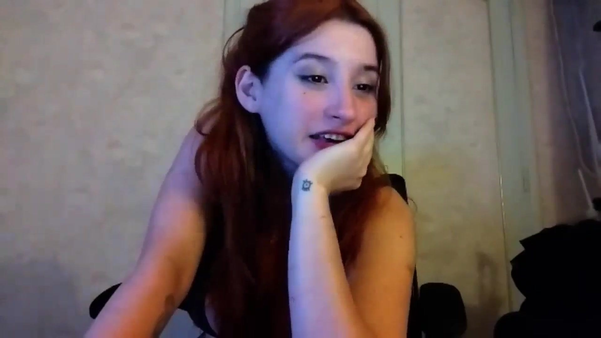 Gallery image thumbnail from AAAAAAAAAAHHH's myfreecams stream on, 01/06/2025, 08:10 image 20 of 20