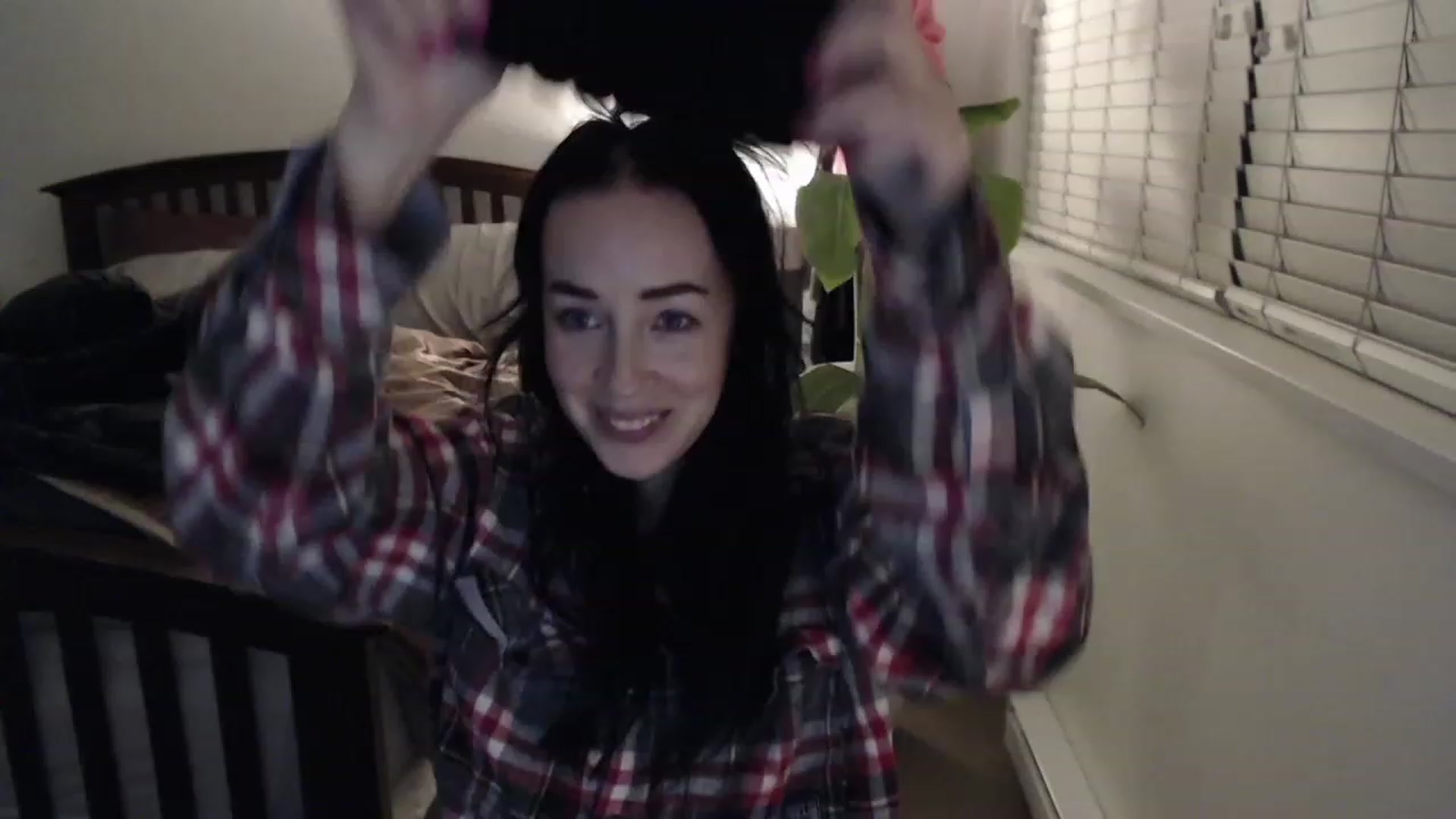 Gallery image thumbnail from AAAAAGHHHHHHH's myfreecams stream on, 12/02/2022, 02:57 image 15 of 20