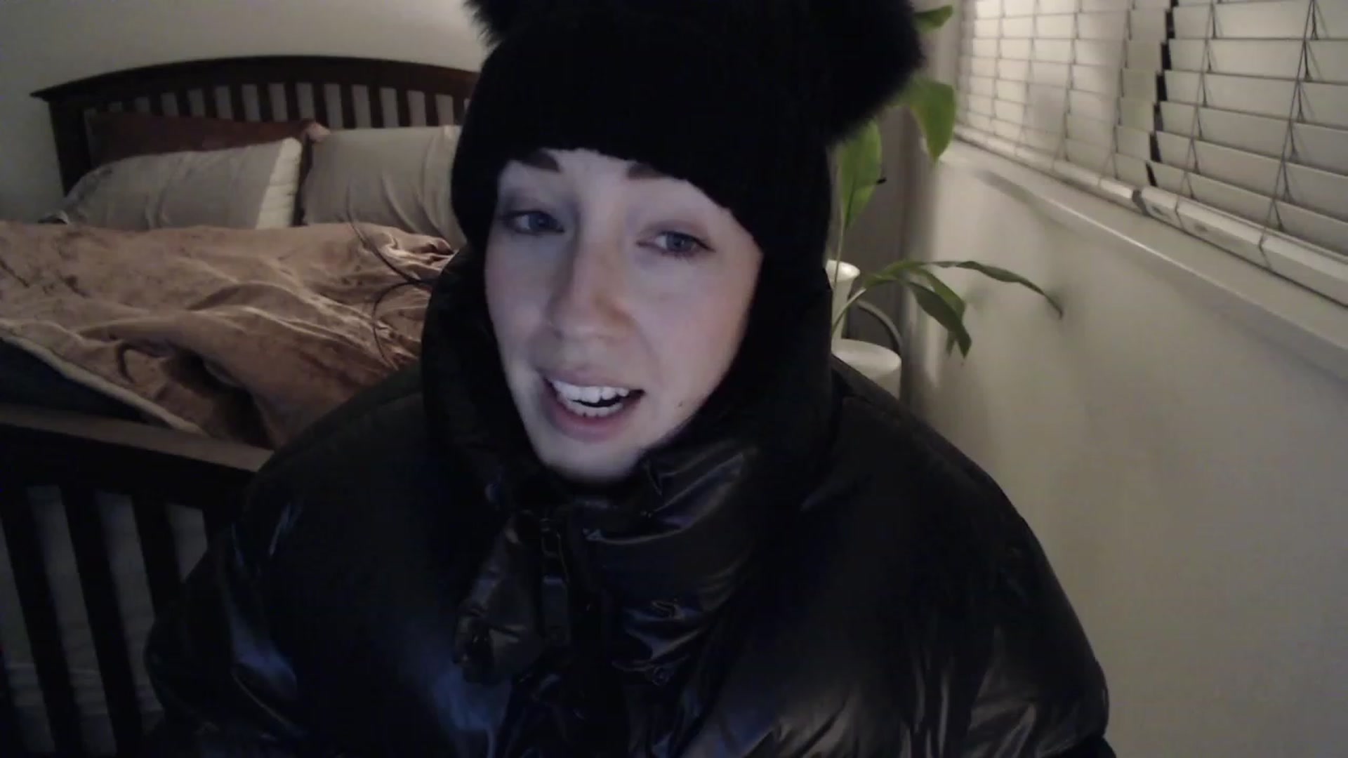 Gallery image thumbnail from AAAAAGHHHHHHH's myfreecams stream on, 12/02/2022, 02:57 image 6 of 20