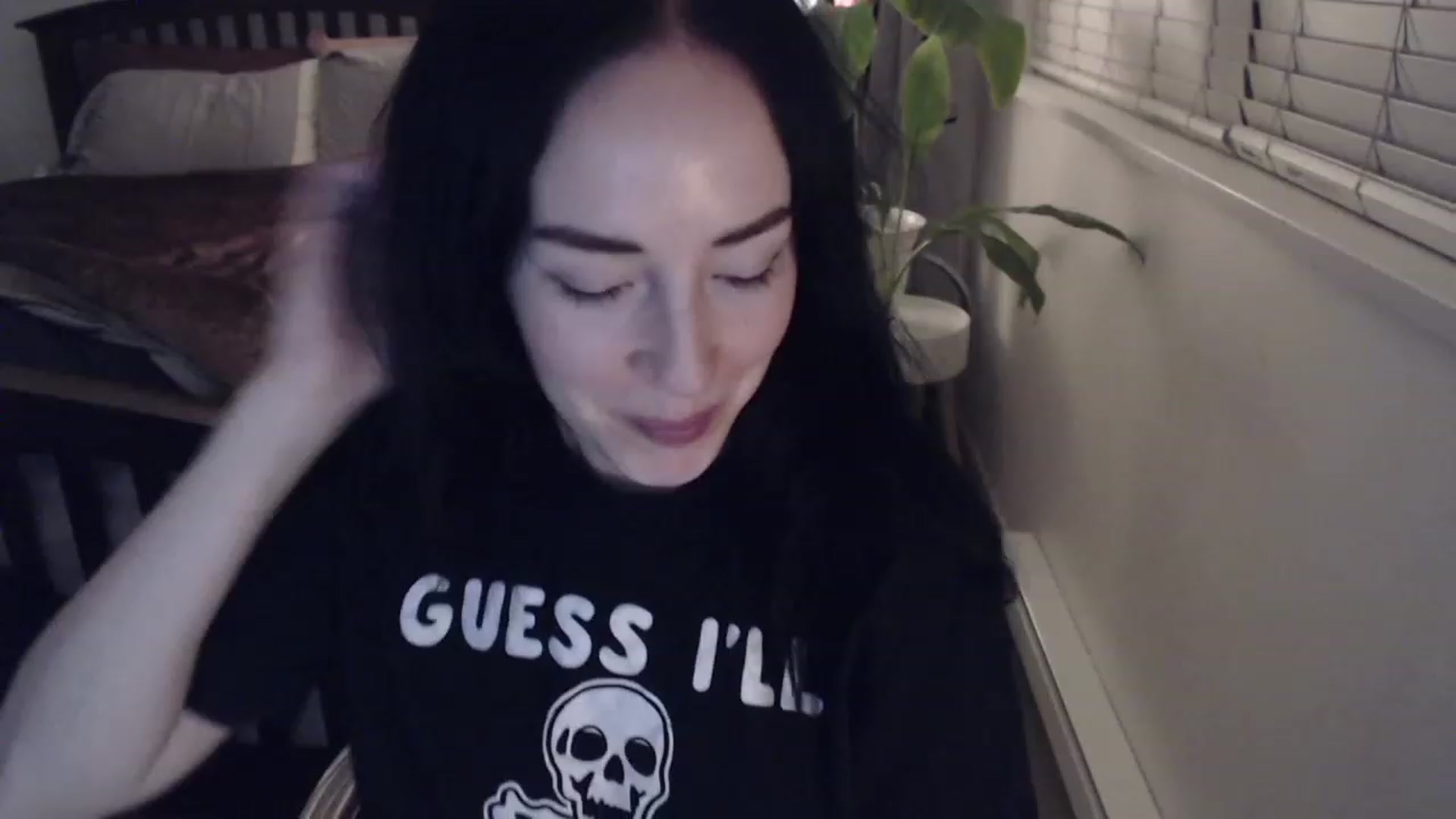 Gallery image thumbnail from AAAAAGHHHHHHH's myfreecams stream on, 12/03/2022, 03:39 image 12 of 20