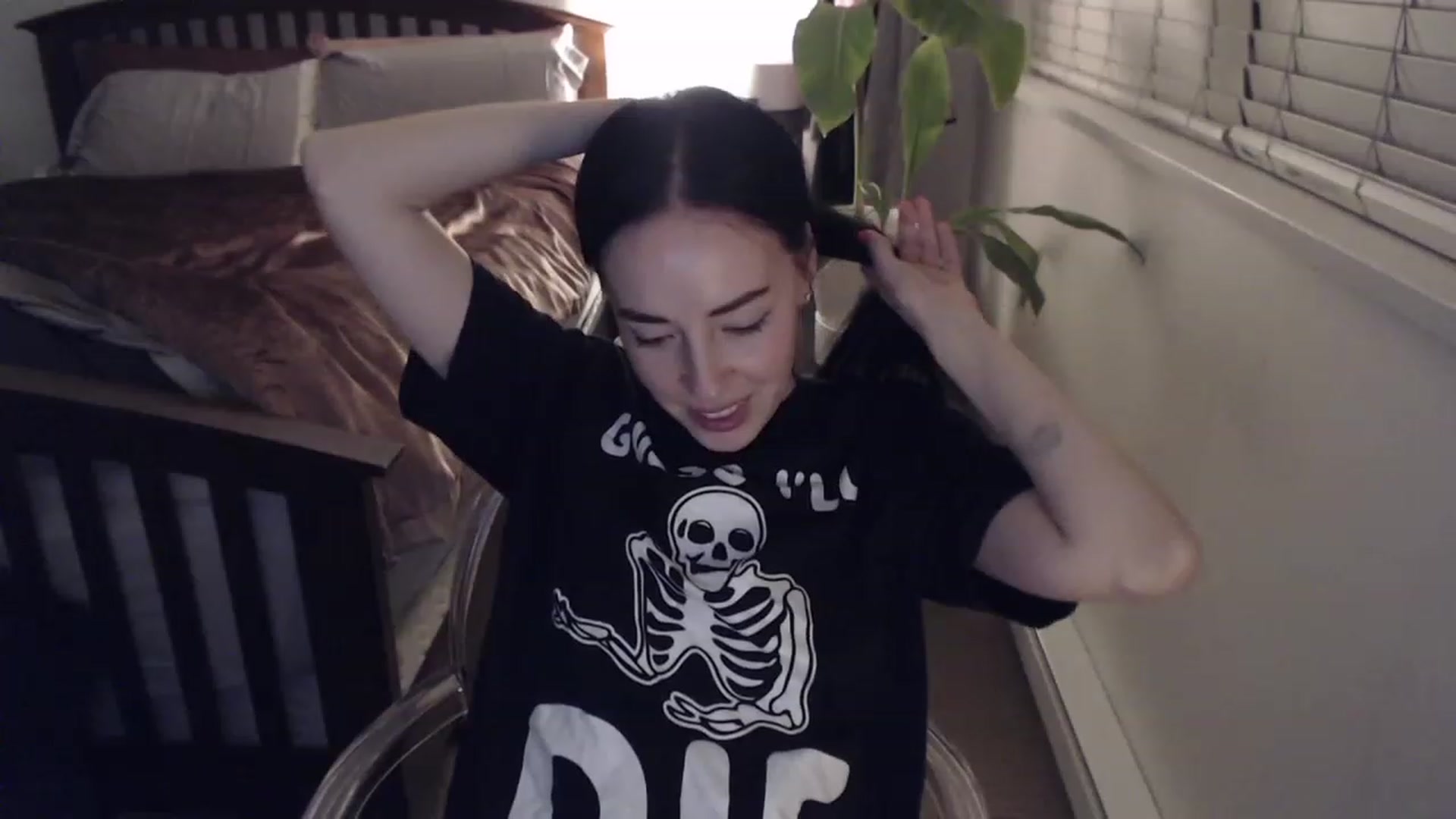 Gallery image thumbnail from AAAAAGHHHHHHH's myfreecams stream on, 12/03/2022, 03:39 image 20 of 20