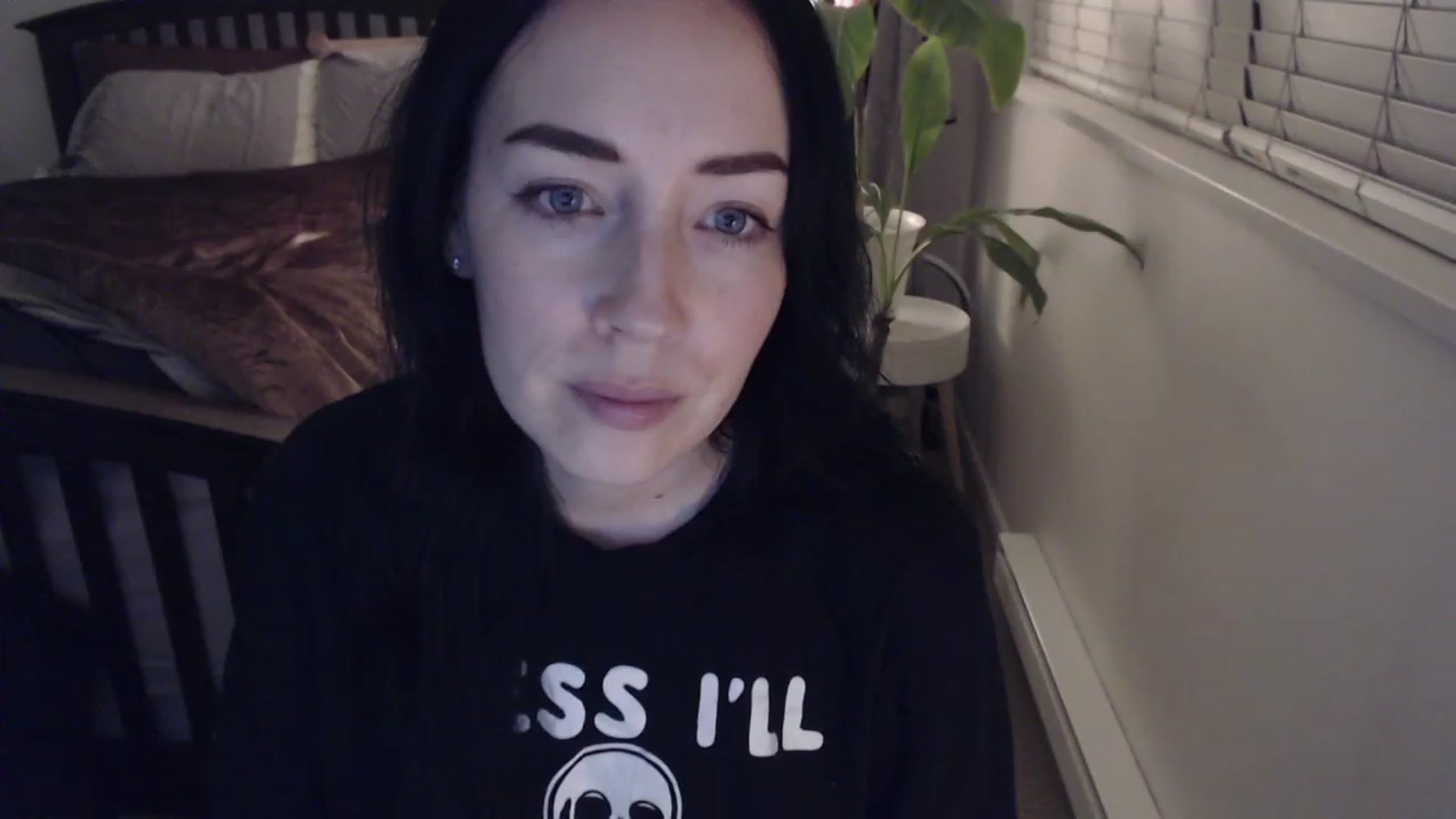 Gallery image thumbnail from AAAAAGHHHHHHH's myfreecams stream on, 12/03/2022, 05:18 image 12 of 20