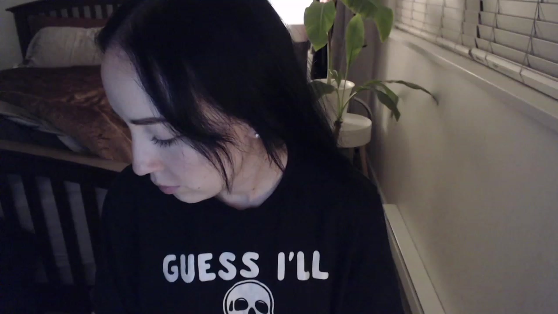 Gallery image thumbnail from AAAAAGHHHHHHH's myfreecams stream on, 12/03/2022, 05:18 image 4 of 20