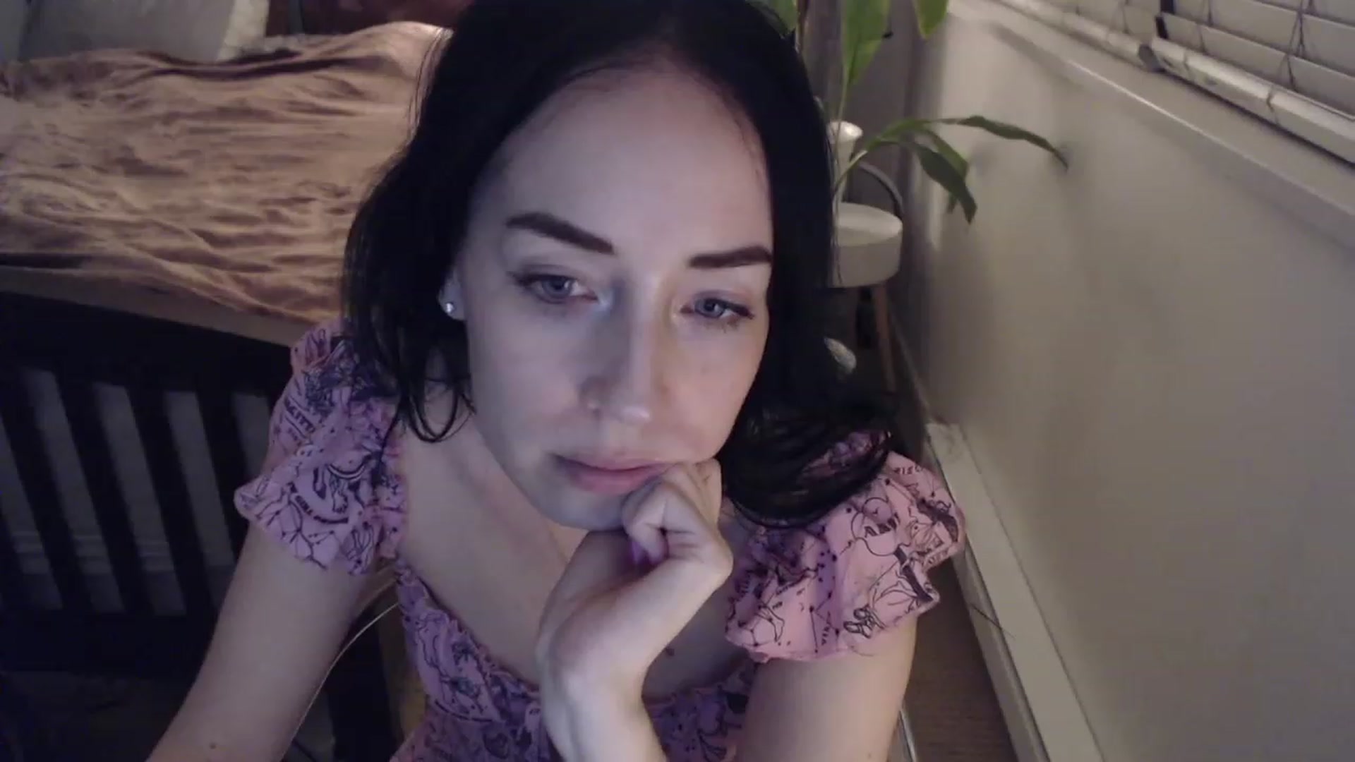 Gallery image thumbnail from AAAAAGHHHHHHH's myfreecams stream on, 12/05/2022, 04:54 image 13 of 20