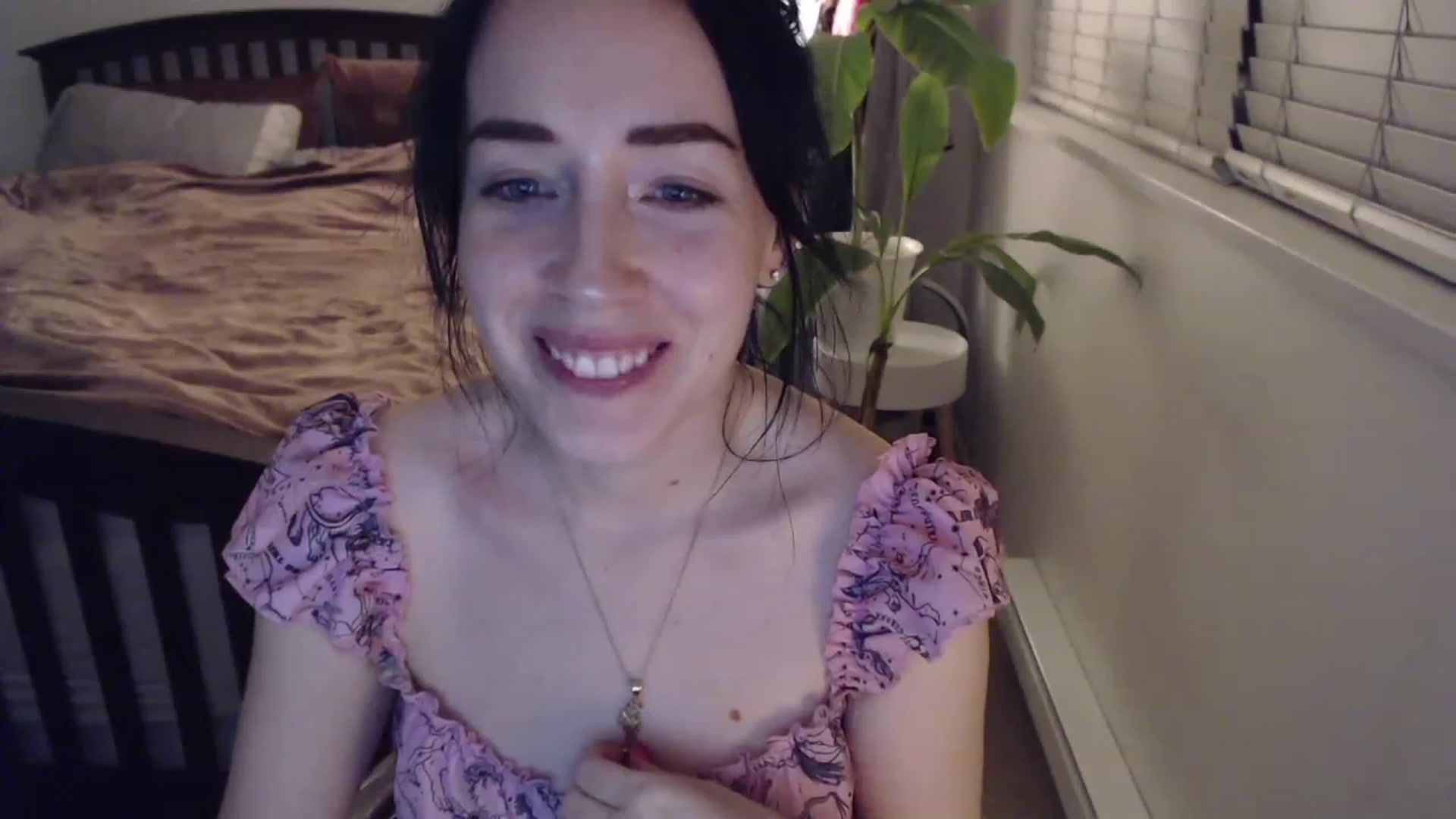 Gallery image thumbnail from AAAAAGHHHHHHH's myfreecams stream on, 12/05/2022, 04:54 image 5 of 20