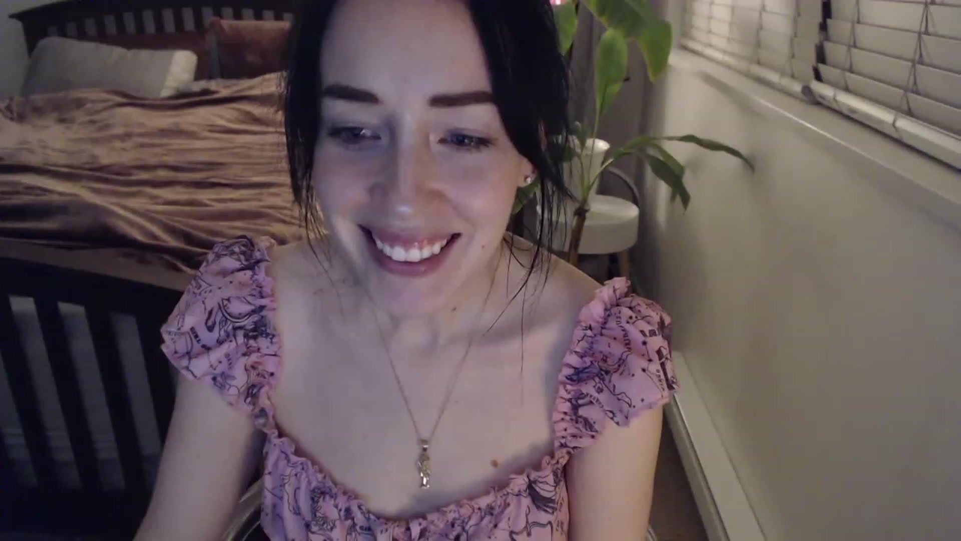 Gallery image thumbnail from AAAAAGHHHHHHH's myfreecams stream on, 12/05/2022, 04:54 image 4 of 20