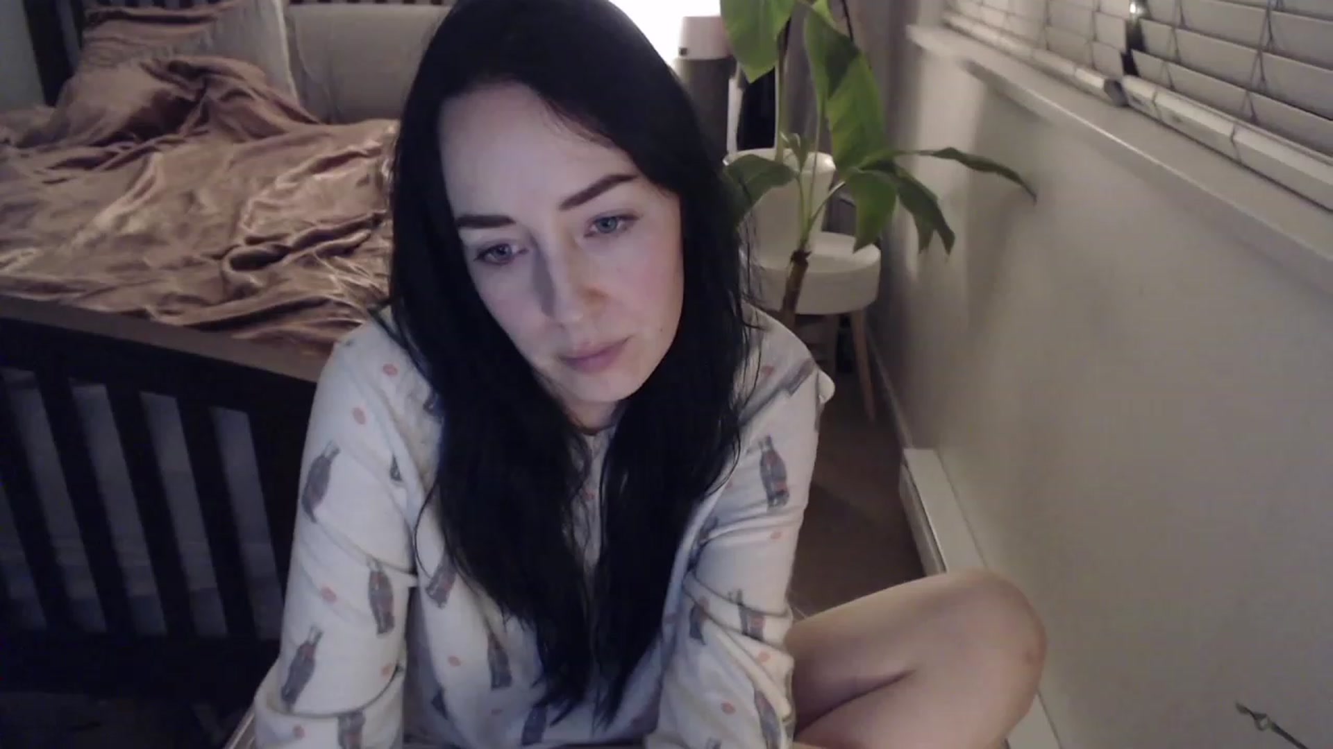 Gallery image thumbnail from AAAAAGHHHHHHH's myfreecams stream on, 12/06/2022, 04:05 image 9 of 20