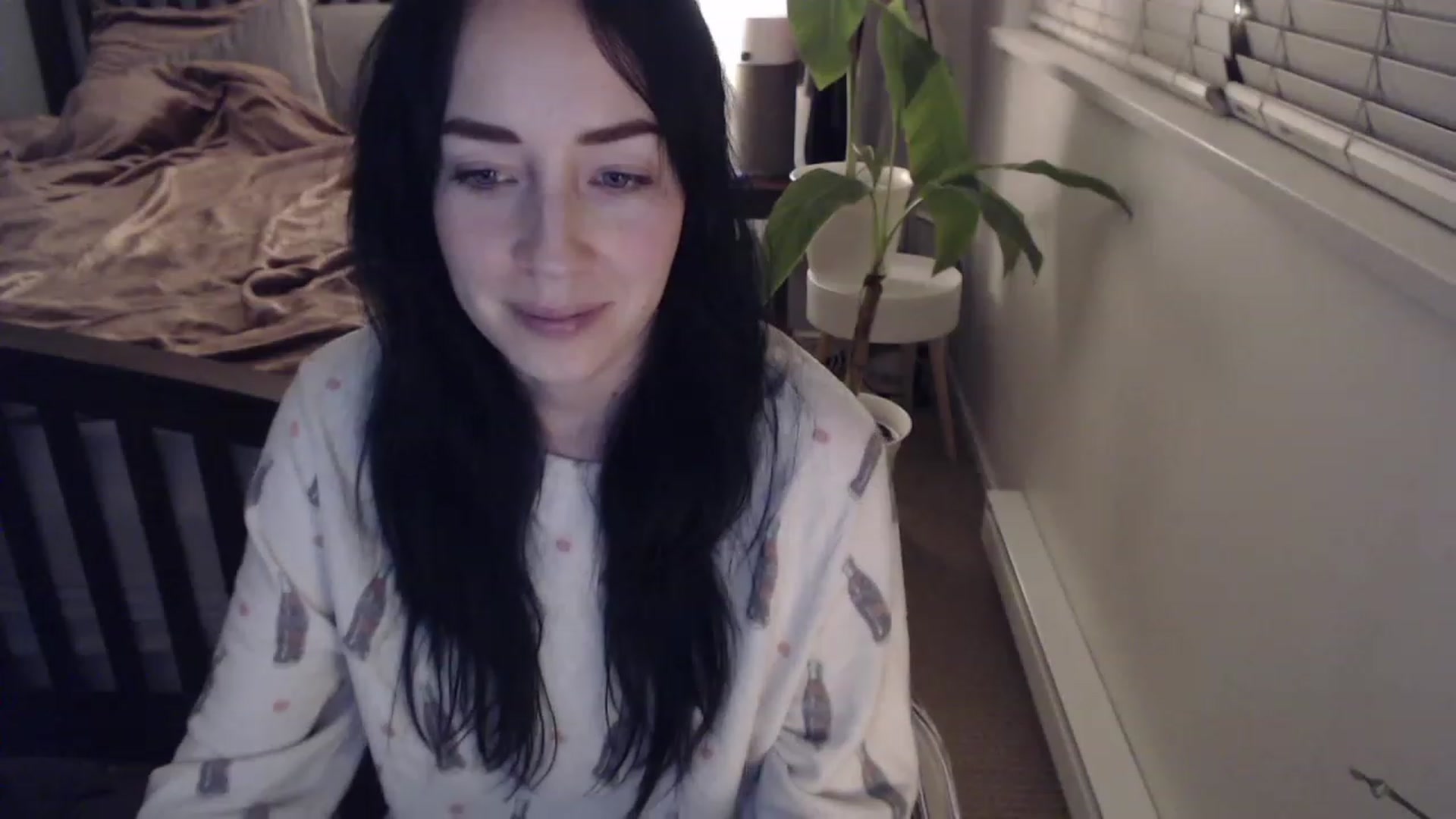 Gallery image thumbnail from AAAAAGHHHHHHH's myfreecams stream on, 12/06/2022, 04:05 image 17 of 20