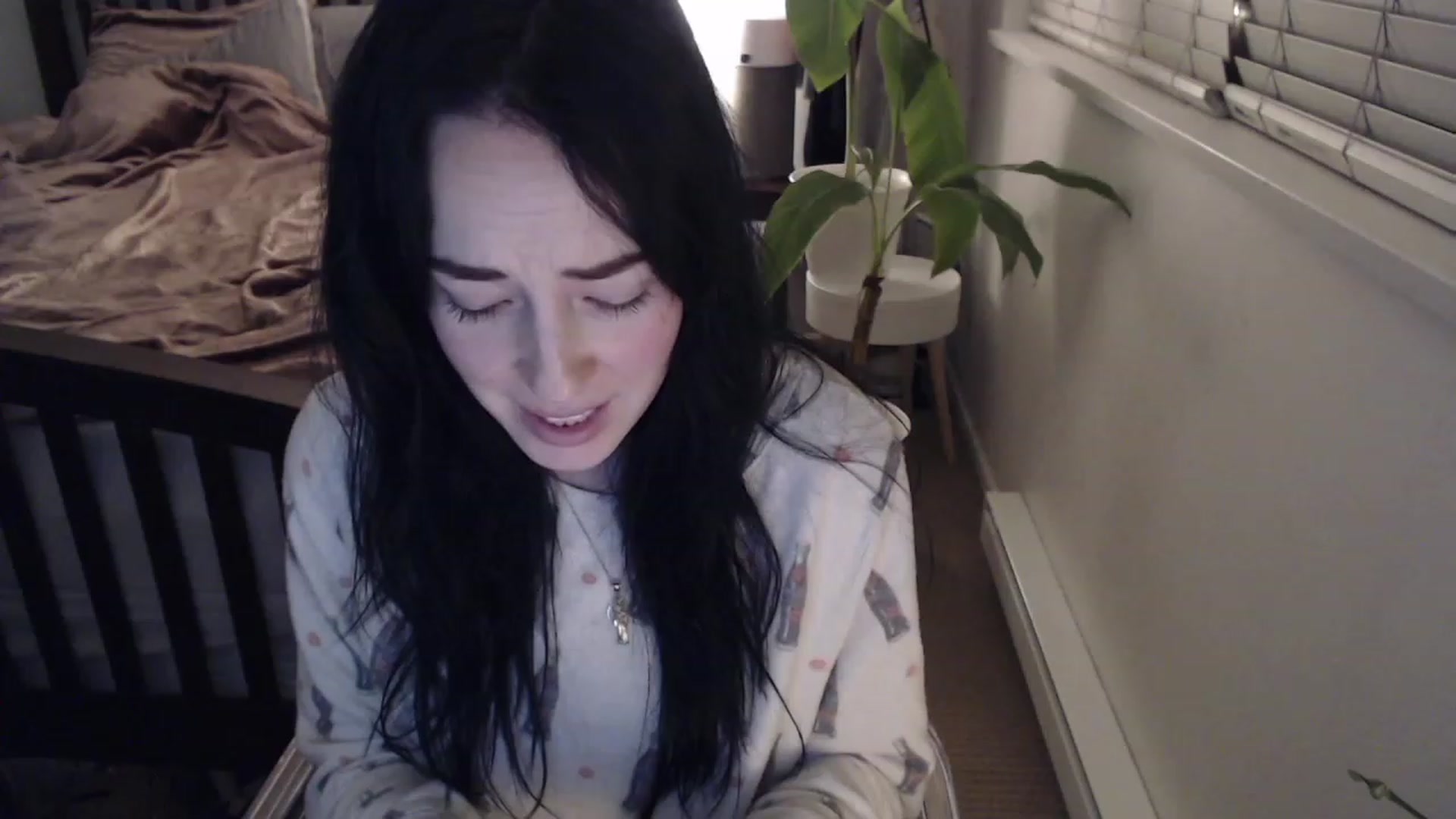 Gallery image thumbnail from AAAAAGHHHHHHH's myfreecams stream on, 12/06/2022, 04:05 image 2 of 20