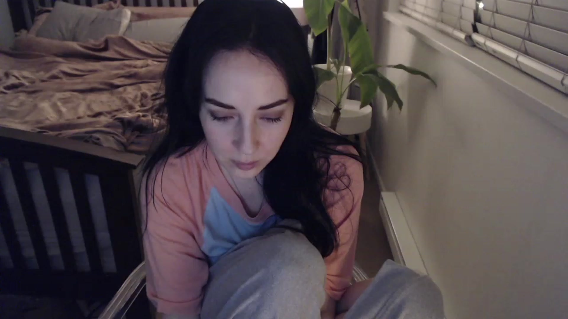 Gallery image thumbnail from AAAAAGHHHHHHH's myfreecams stream on, 12/07/2022, 05:10 image 15 of 20
