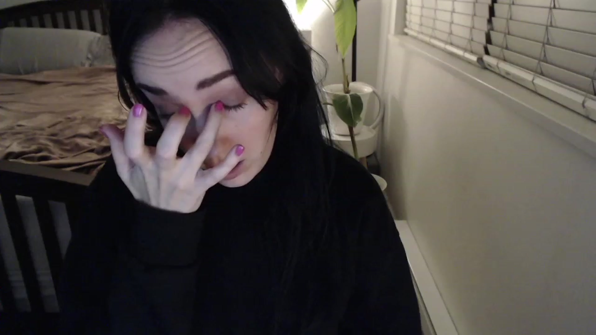 Gallery image thumbnail from AAAAAGHHHHHHH's myfreecams stream on, 12/08/2022, 06:37 image 19 of 20