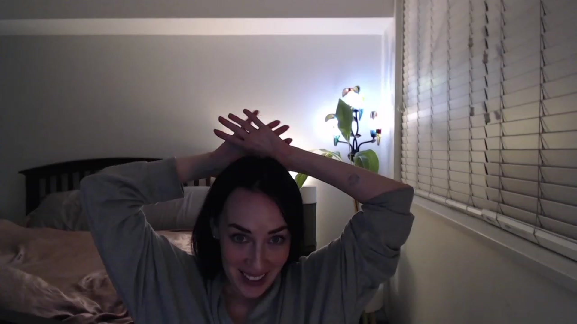 Gallery image thumbnail from AAAAAGHHHHHHH's myfreecams stream on, 12/09/2022, 03:40 image 11 of 20