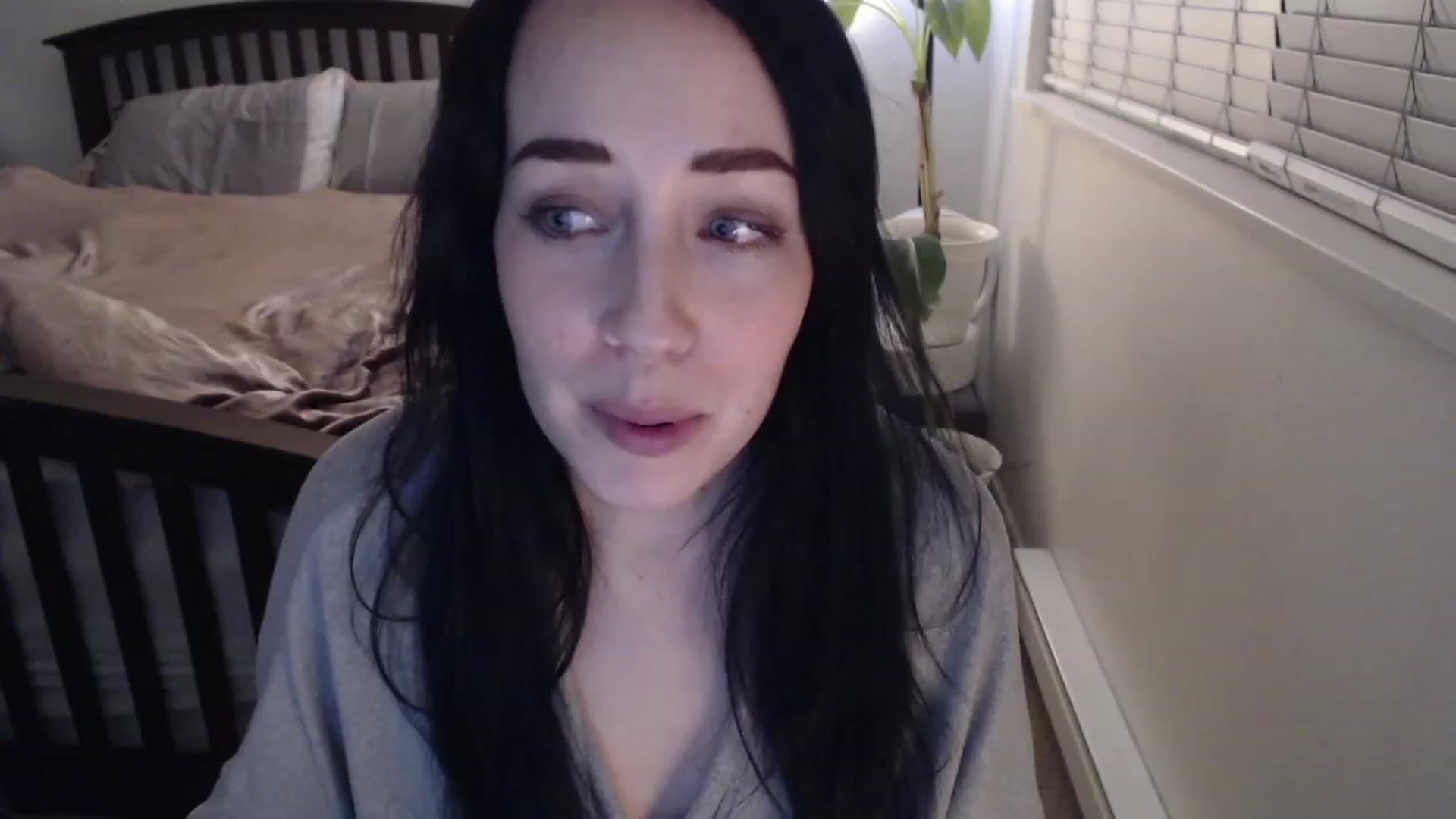 Gallery image thumbnail from AAAAAGHHHHHHH's myfreecams stream on, 12/09/2022, 03:40 image 1 of 20
