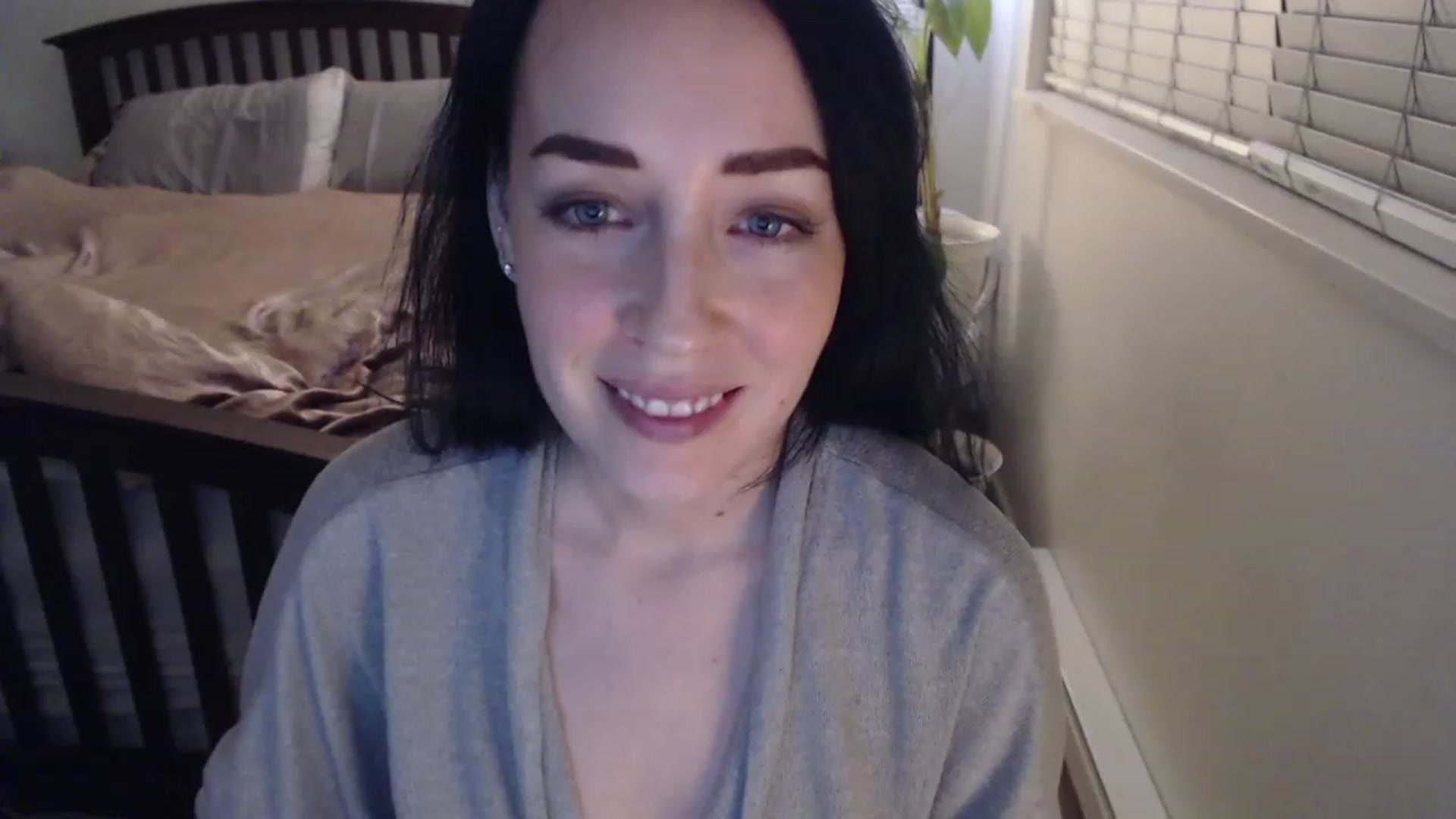 Gallery image thumbnail from AAAAAGHHHHHHH's myfreecams stream on, 12/09/2022, 03:40 image 6 of 20