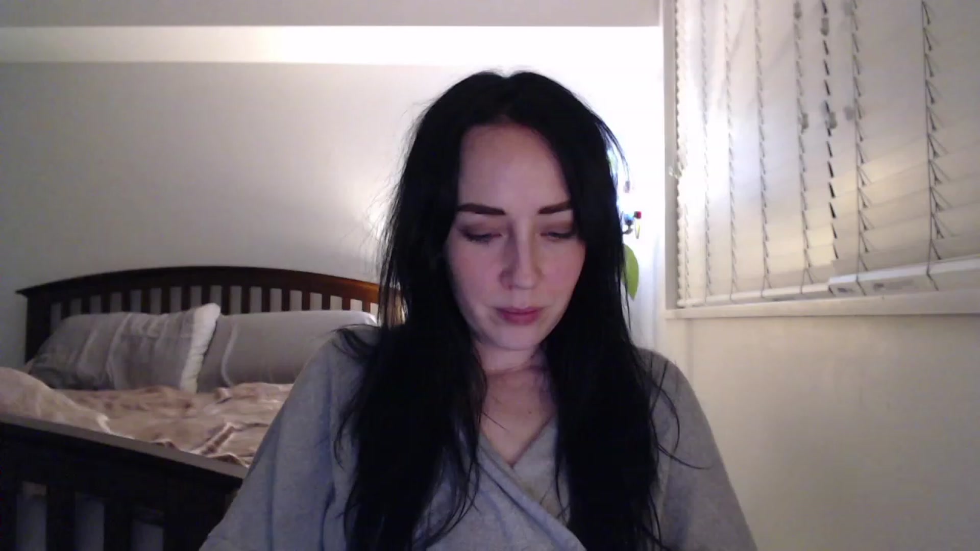 Gallery image thumbnail from AAAAAGHHHHHHH's myfreecams stream on, 12/09/2022, 05:20 image 2 of 20