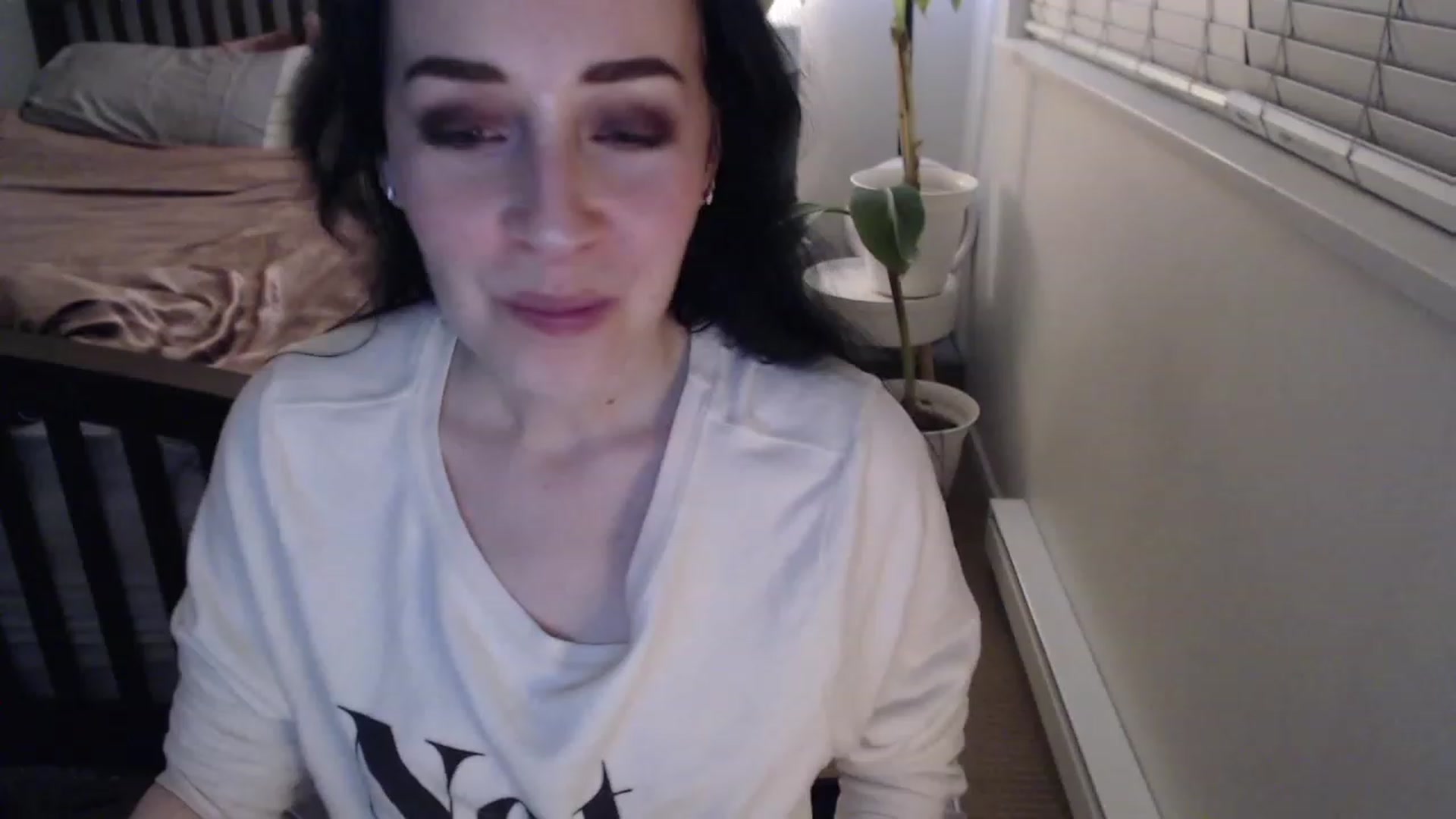 Gallery image thumbnail from AAAAAGHHHHHHH's myfreecams stream on, 12/10/2022, 04:11 image 9 of 20