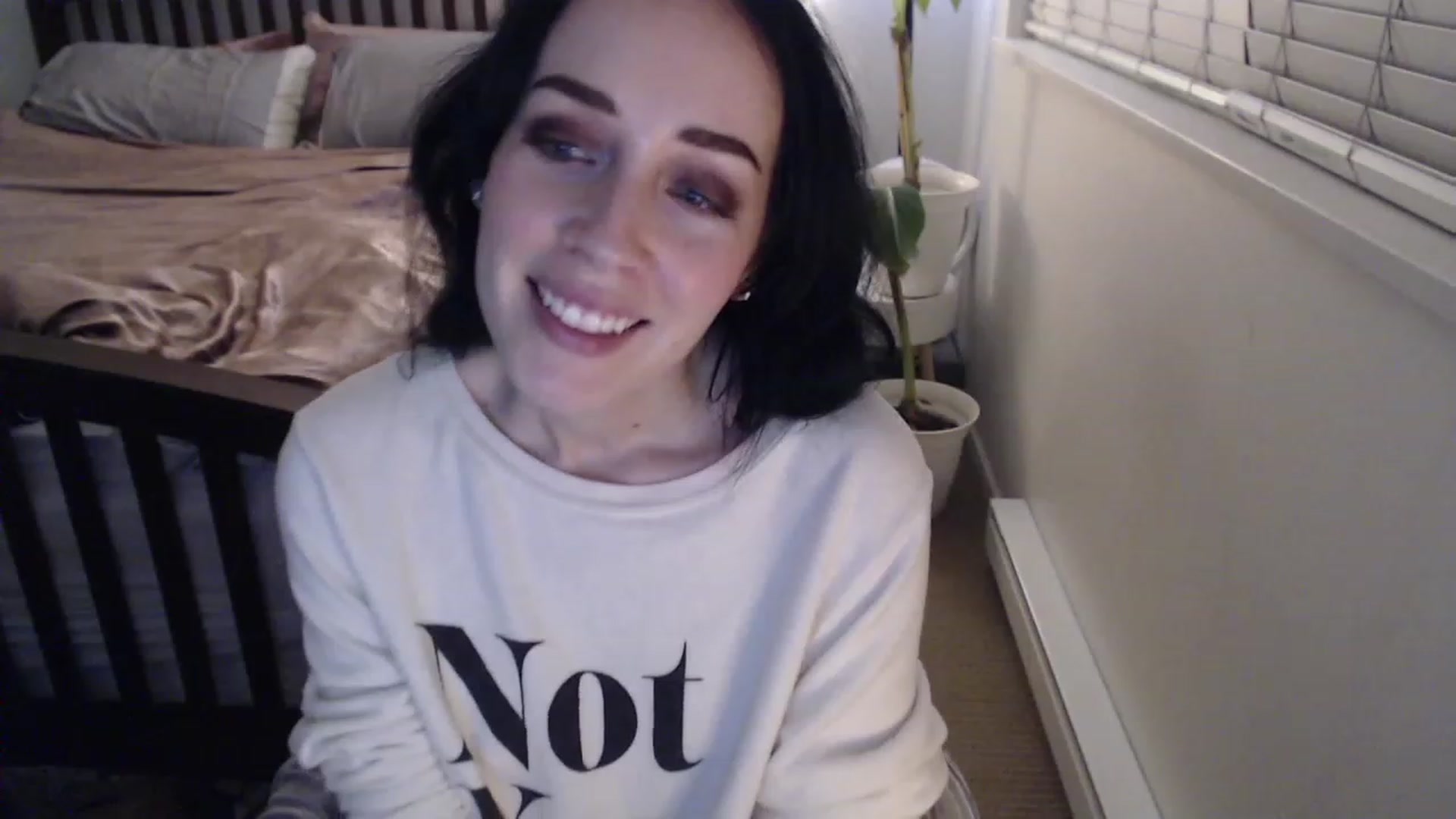 Gallery image thumbnail from AAAAAGHHHHHHH's myfreecams stream on, 12/10/2022, 04:11 image 12 of 20