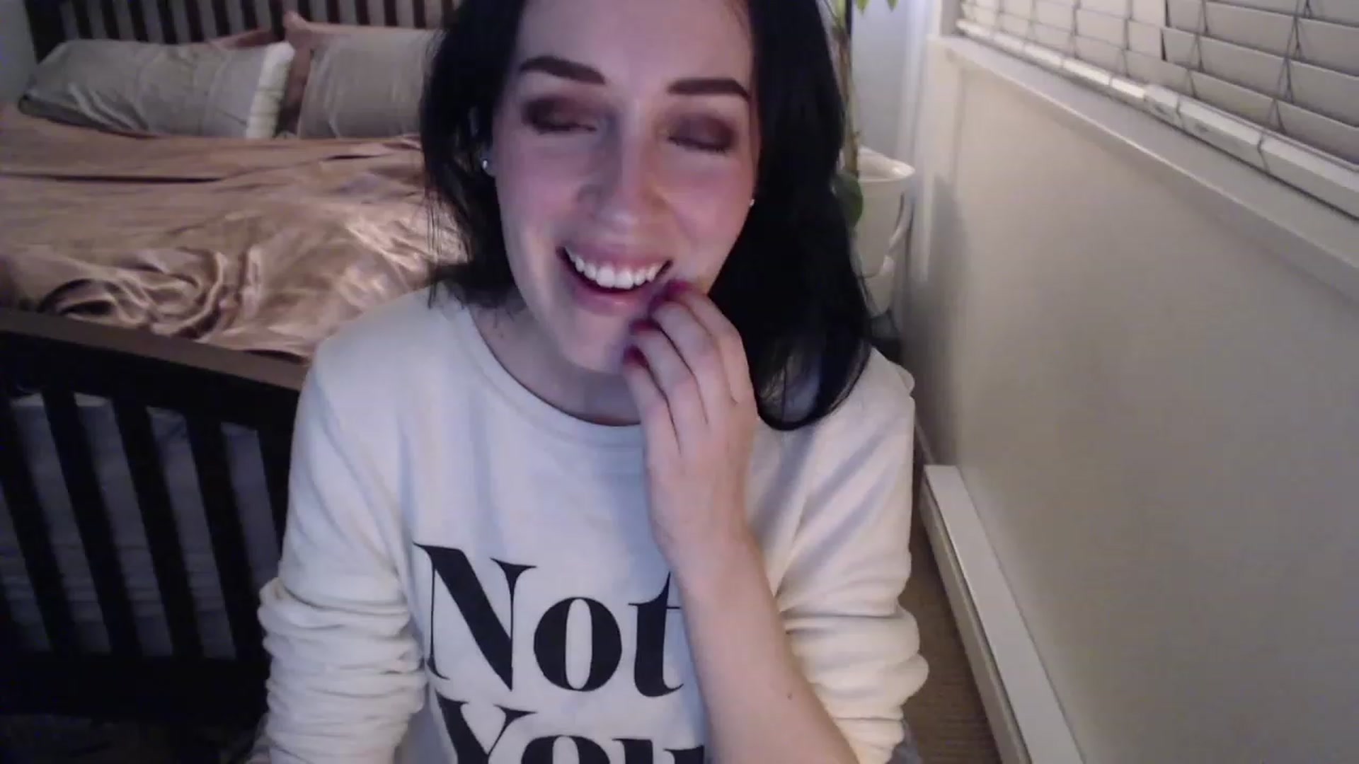 Gallery image thumbnail from AAAAAGHHHHHHH's myfreecams stream on, 12/10/2022, 04:11 image 13 of 20