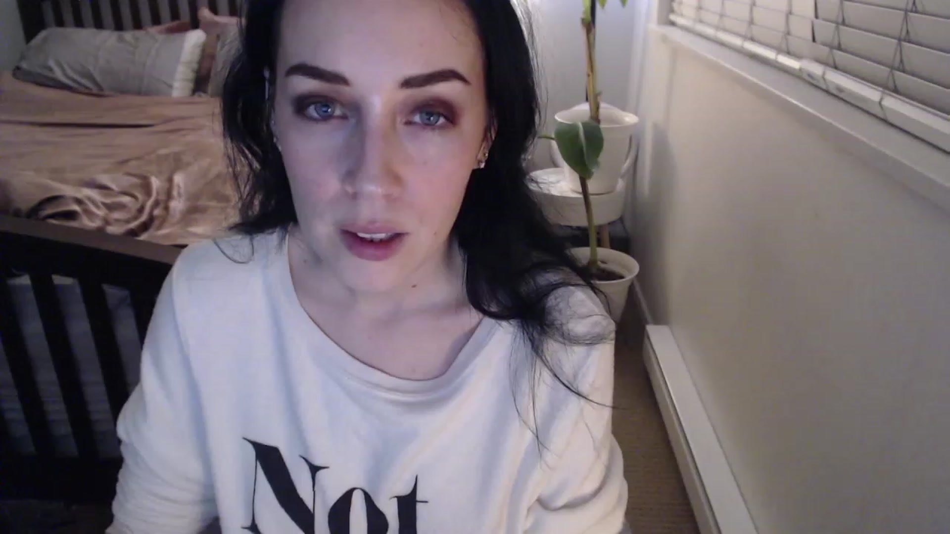 Gallery image thumbnail from AAAAAGHHHHHHH's myfreecams stream on, 12/10/2022, 04:11 image 10 of 20