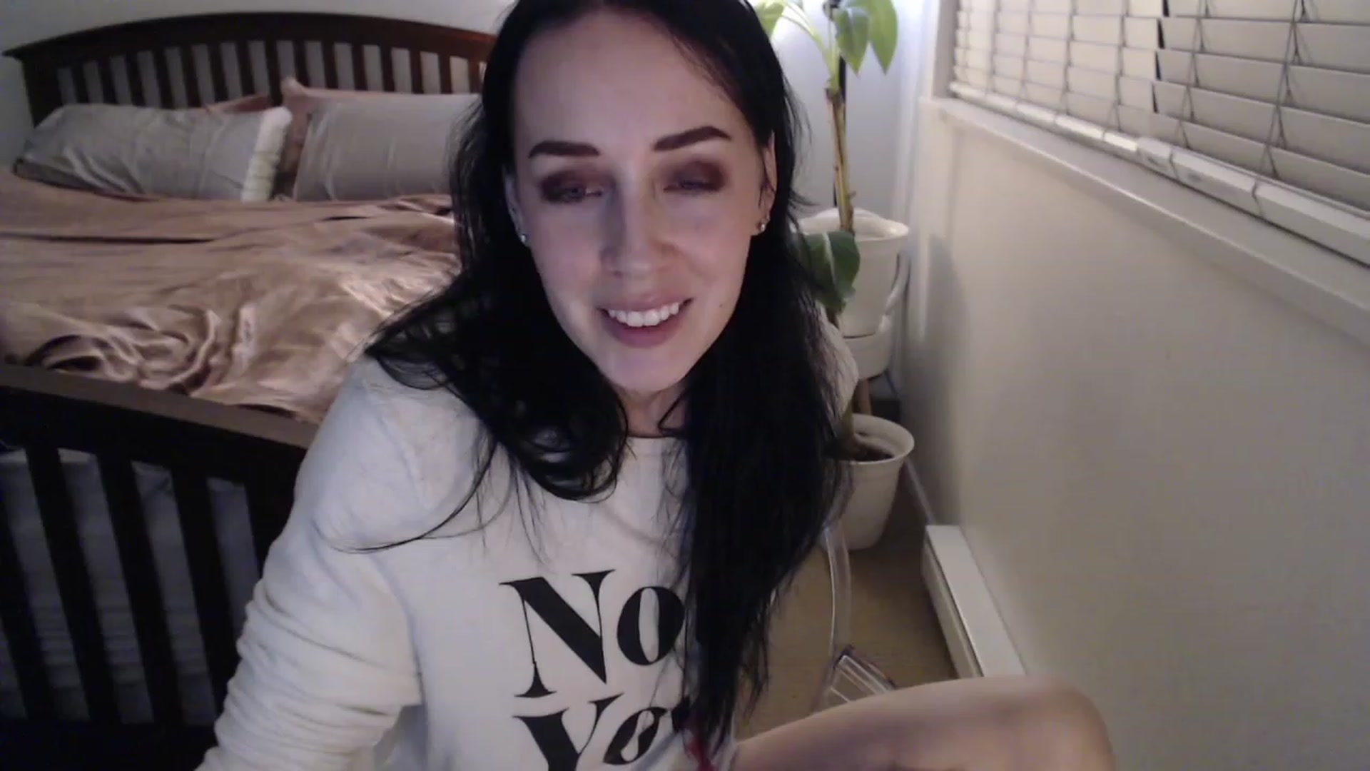 Gallery image thumbnail from AAAAAGHHHHHHH's myfreecams stream on, 12/10/2022, 05:09 image 6 of 20