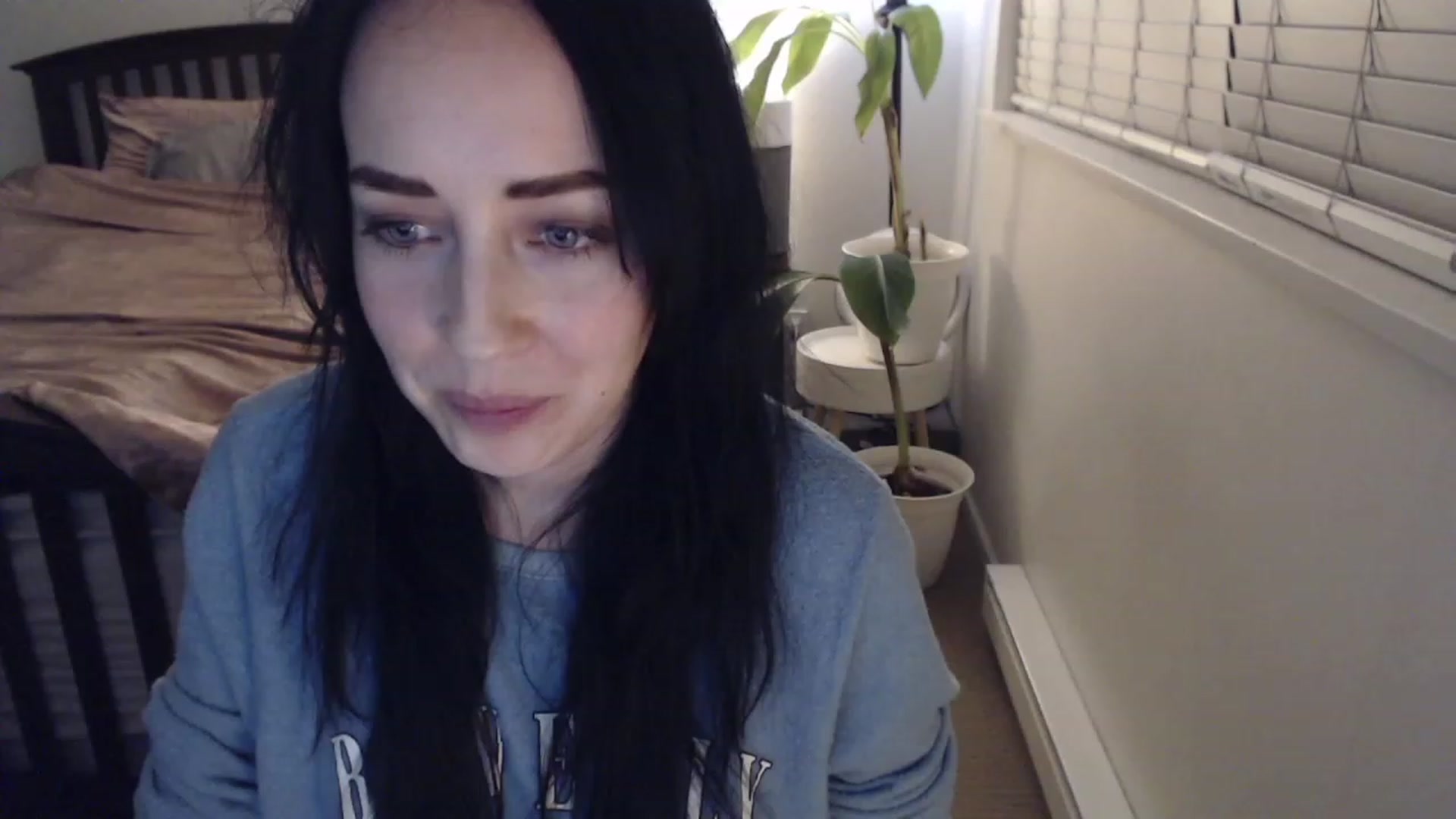 Gallery image thumbnail from AAAAAGHHHHHHH's myfreecams stream on, 12/13/2022, 05:13 image 5 of 20