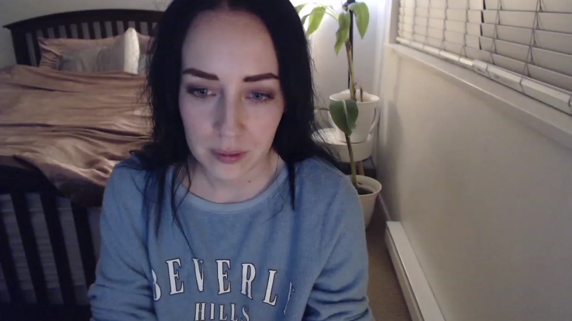 Gallery image thumbnail from AAAAAGHHHHHHH's myfreecams stream on, 12/13/2022, 05:13 image 12 of 20
