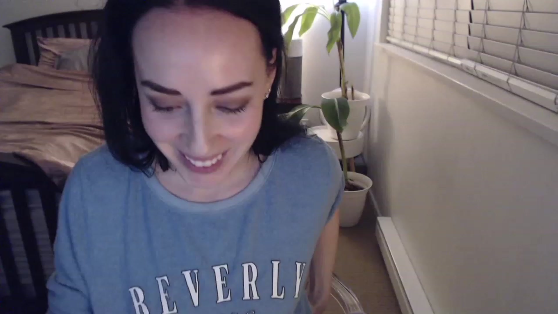 Gallery image thumbnail from AAAAAGHHHHHHH's myfreecams stream on, 12/13/2022, 05:13 image 16 of 20