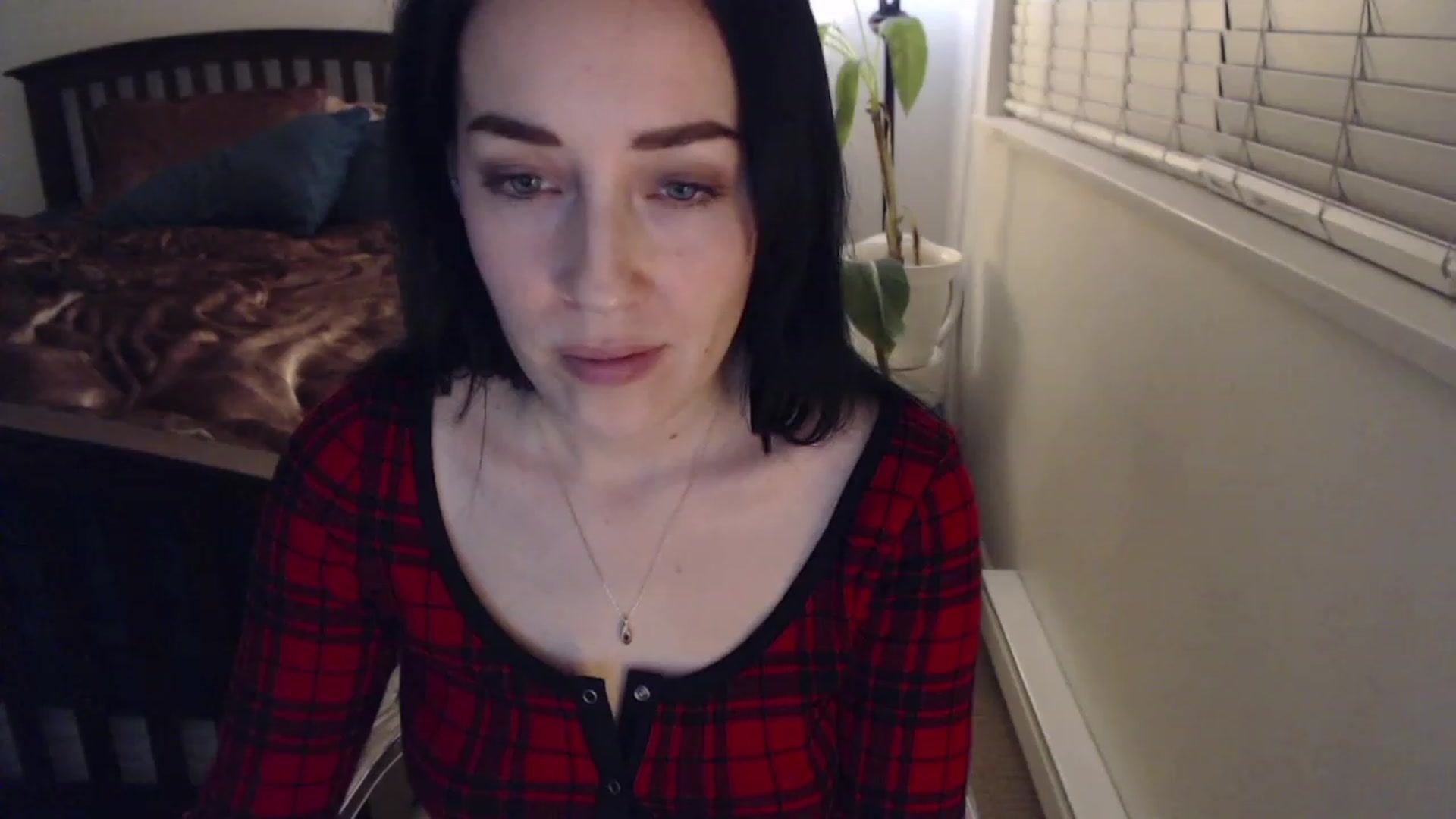 Gallery image thumbnail from AAAAAGHHHHHHH's myfreecams stream on, 12/15/2022, 04:42 image 17 of 20