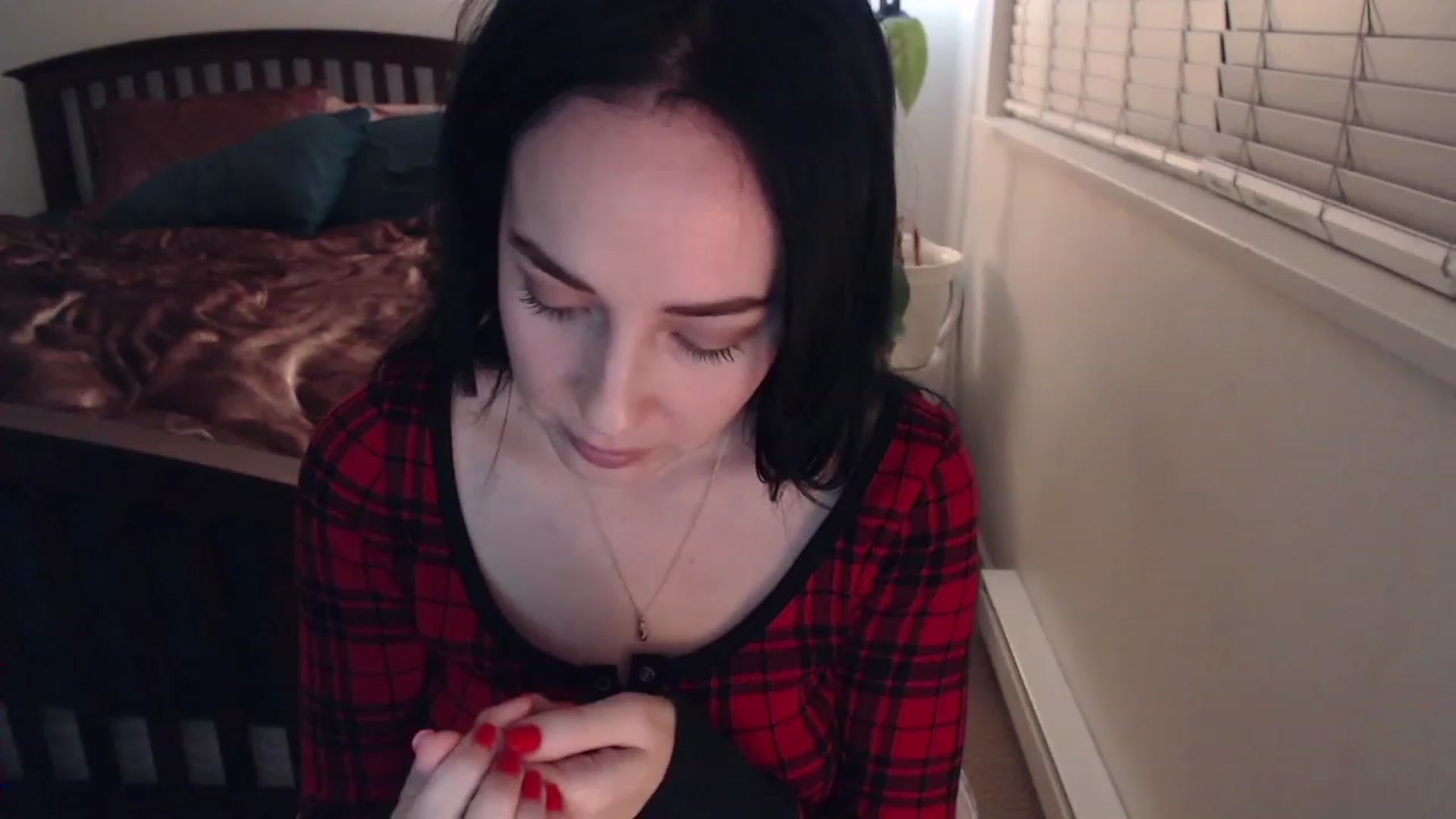 Gallery image thumbnail from AAAAAGHHHHHHH's myfreecams stream on, 12/15/2022, 04:42 image 19 of 20