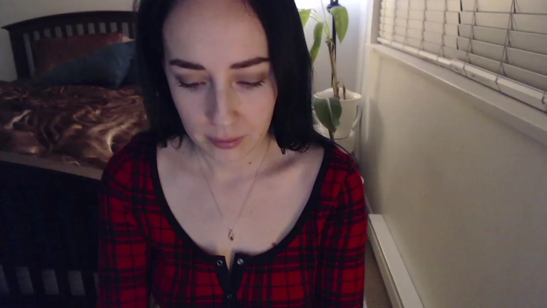 Gallery image thumbnail from AAAAAGHHHHHHH's myfreecams stream on, 12/15/2022, 04:42 image 14 of 20