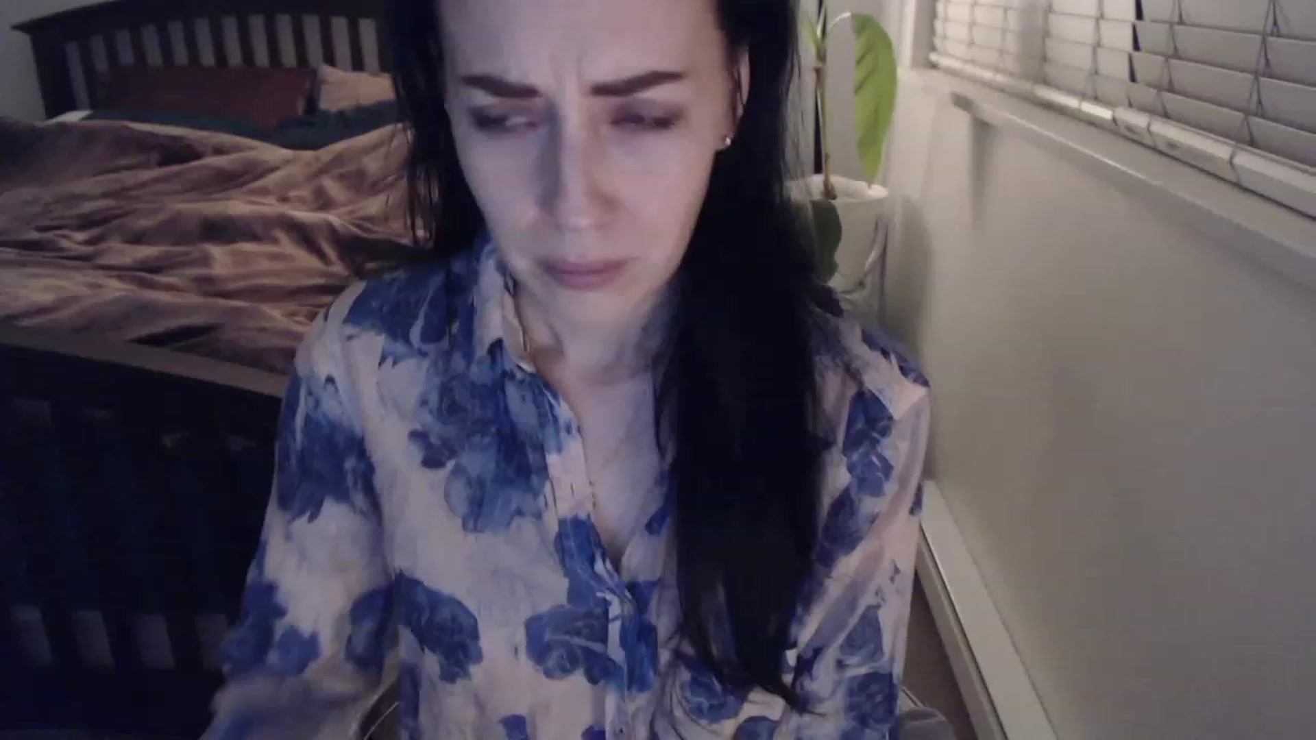 Gallery image thumbnail from AAAAAGHHHHHHH's myfreecams stream on, 12/17/2022, 04:25 image 17 of 20
