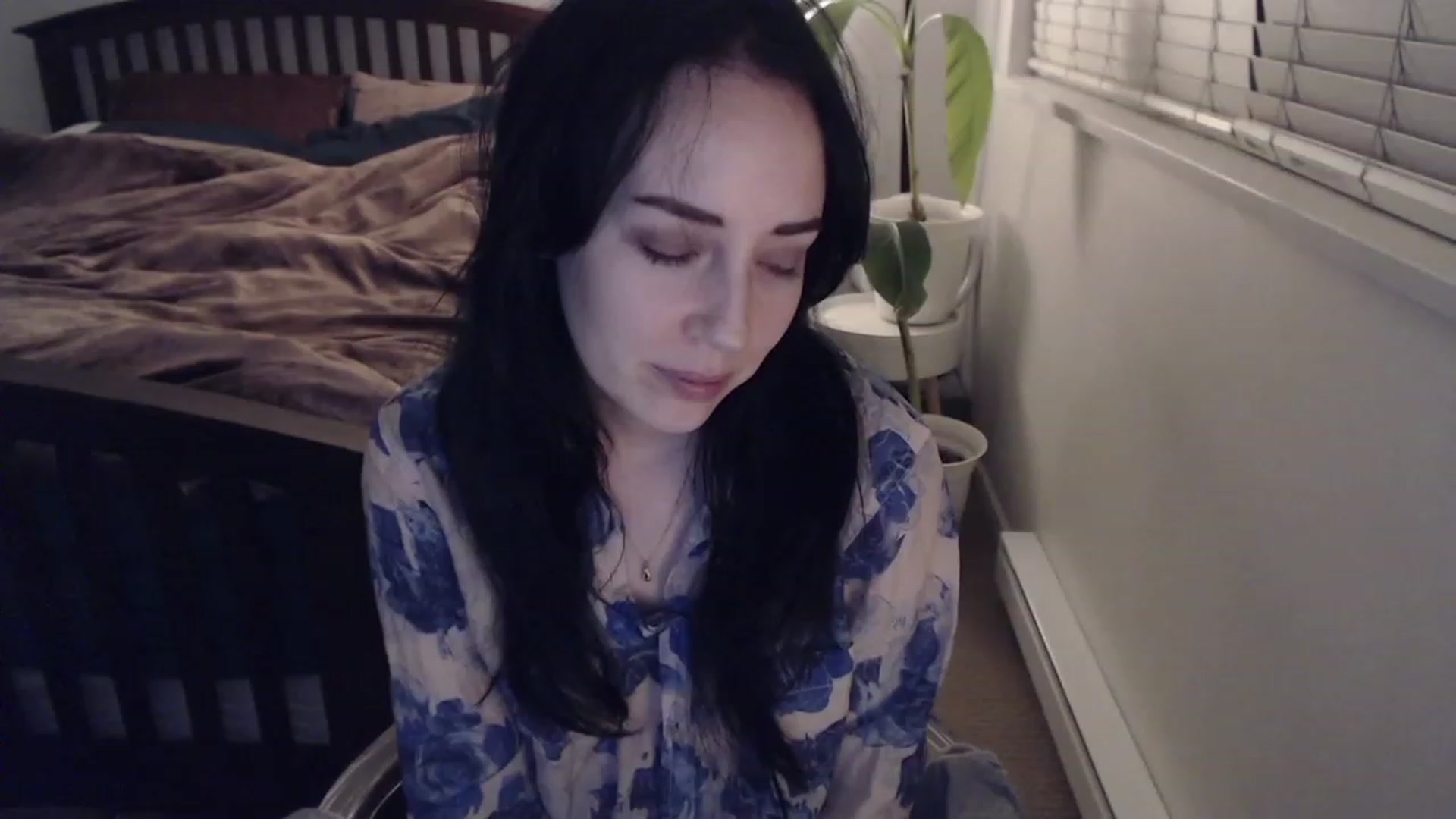 Gallery image thumbnail from AAAAAGHHHHHHH's myfreecams stream on, 12/17/2022, 04:25 image 6 of 20