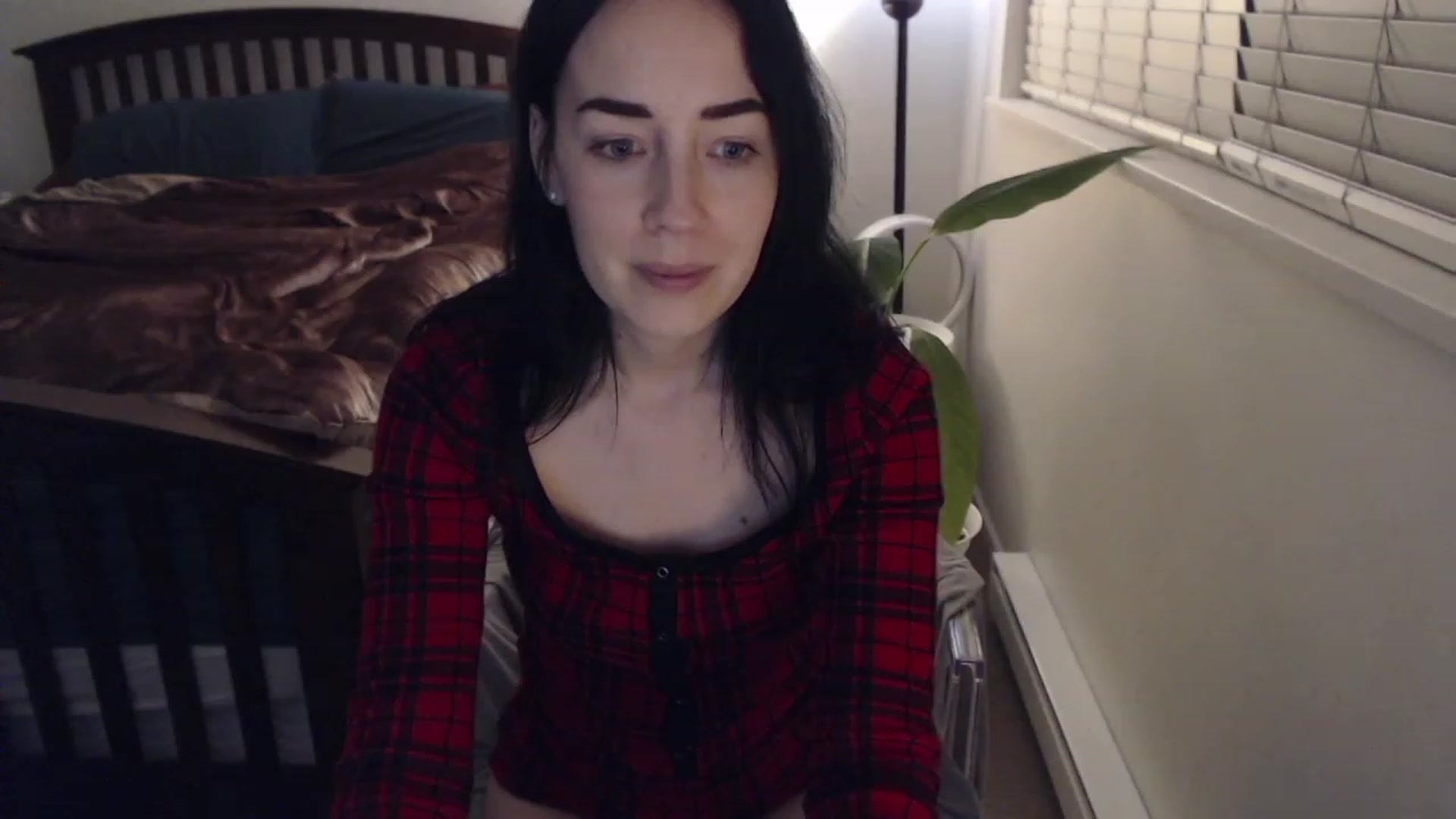 Gallery image thumbnail from AAAAAGHHHHHHH's myfreecams stream on, 12/20/2022, 04:39 image 17 of 20