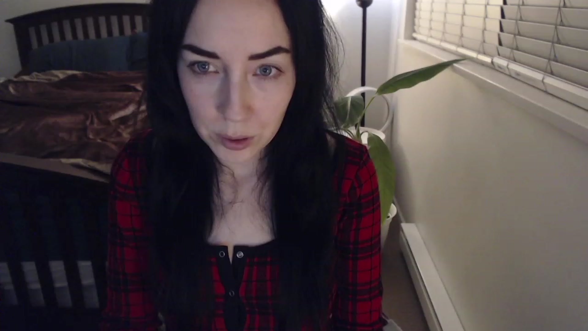Gallery image thumbnail from AAAAAGHHHHHHH's myfreecams stream on, 12/20/2022, 04:39 image 15 of 20