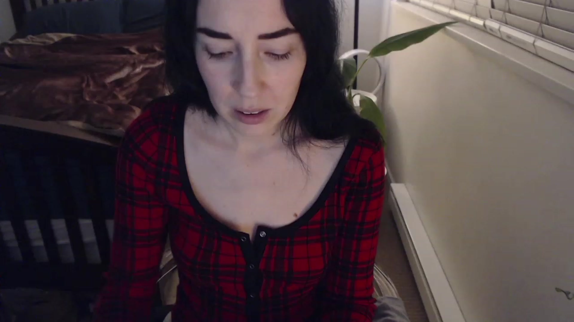 Gallery image thumbnail from AAAAAGHHHHHHH's myfreecams stream on, 12/20/2022, 04:39 image 20 of 20