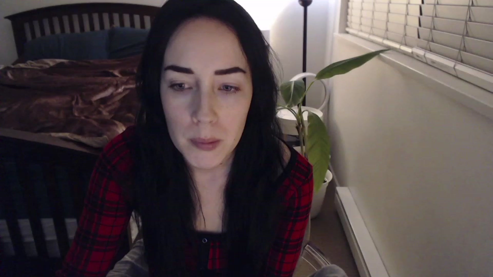 Gallery image thumbnail from AAAAAGHHHHHHH's myfreecams stream on, 12/20/2022, 04:39 image 6 of 20