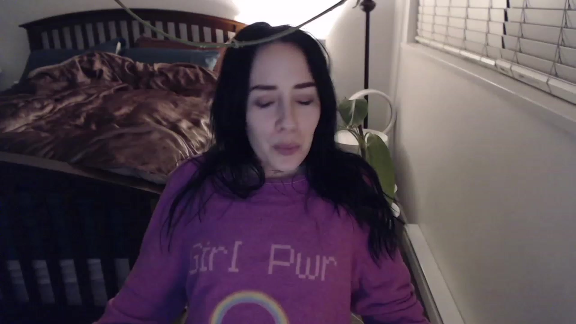 Gallery image thumbnail from AAAAAGHHHHHHH's myfreecams stream on, 12/30/2022, 04:33 image 9 of 20