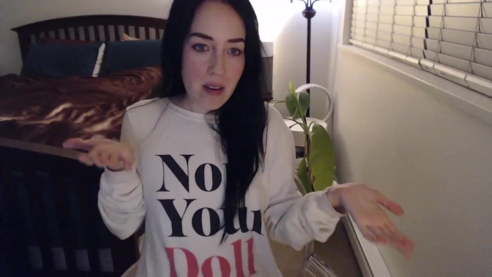 Gallery image thumbnail from AAAAAGHHHHHHH's myfreecams stream on, 01/08/2023, 05:04 image 2 of 20