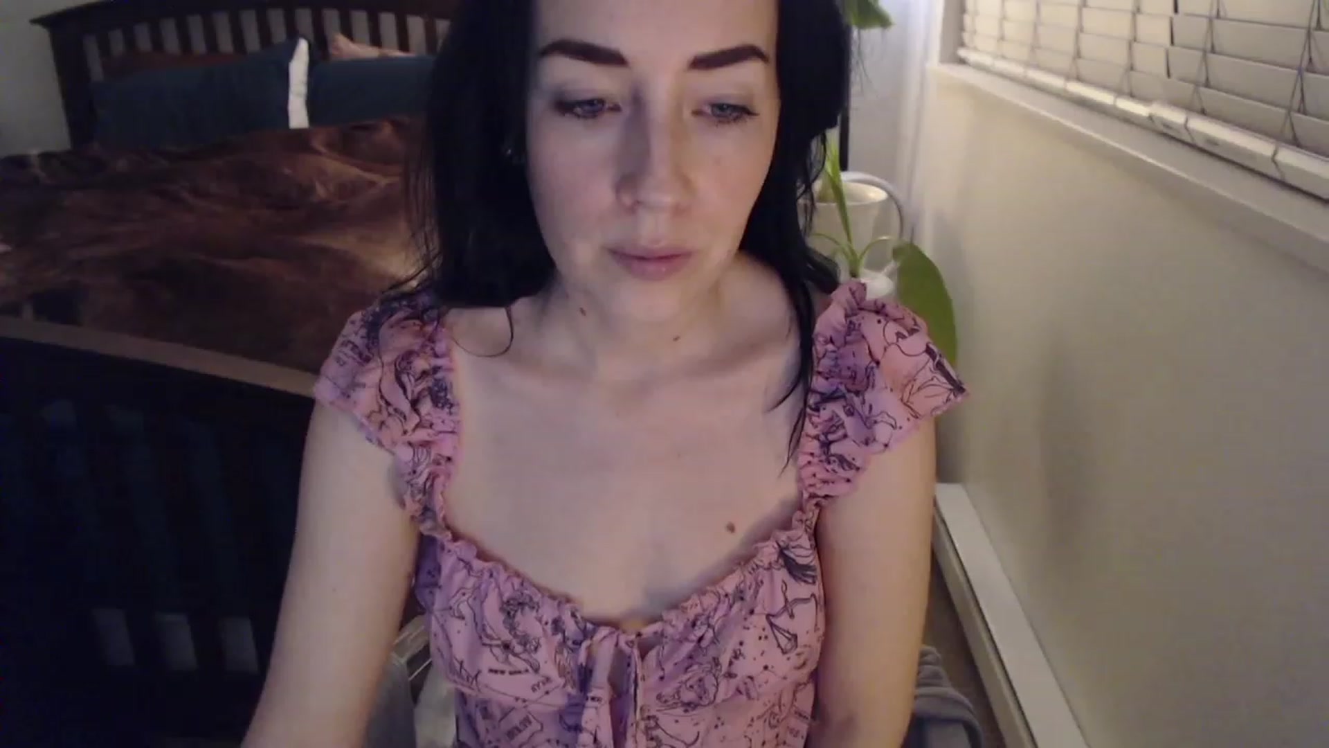 Gallery image thumbnail from AAAAAGHHHHHHH's myfreecams stream on, 01/09/2023, 04:09 image 6 of 20
