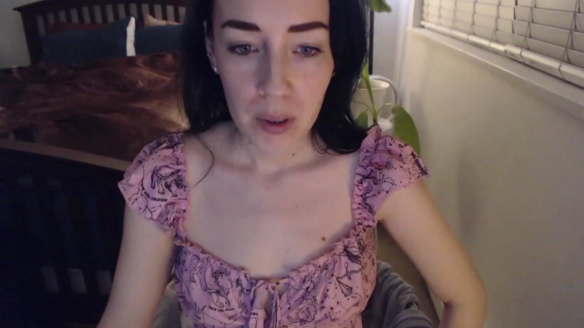 Gallery image thumbnail from AAAAAGHHHHHHH's myfreecams stream on, 01/09/2023, 04:09 image 10 of 20