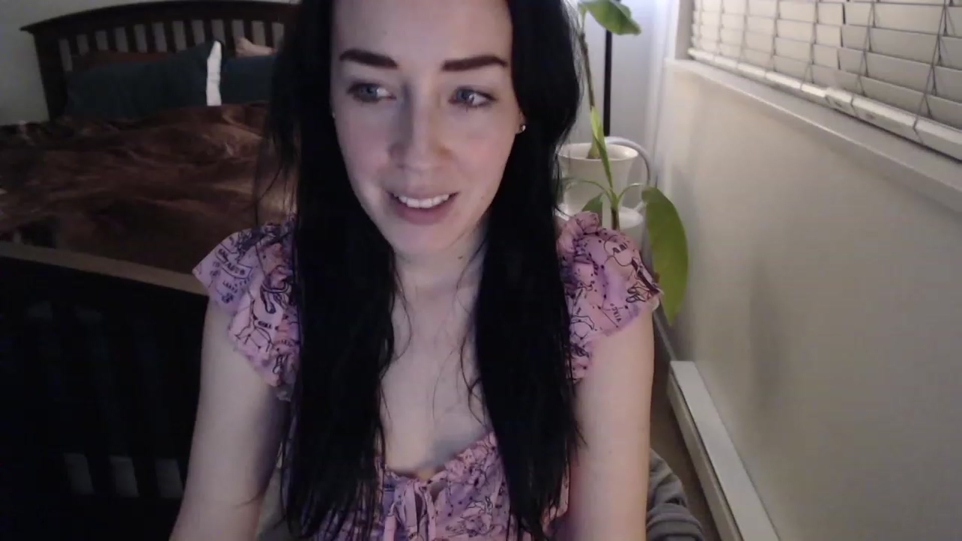 Gallery image thumbnail from AAAAAGHHHHHHH's myfreecams stream on, 01/09/2023, 04:09 image 14 of 20