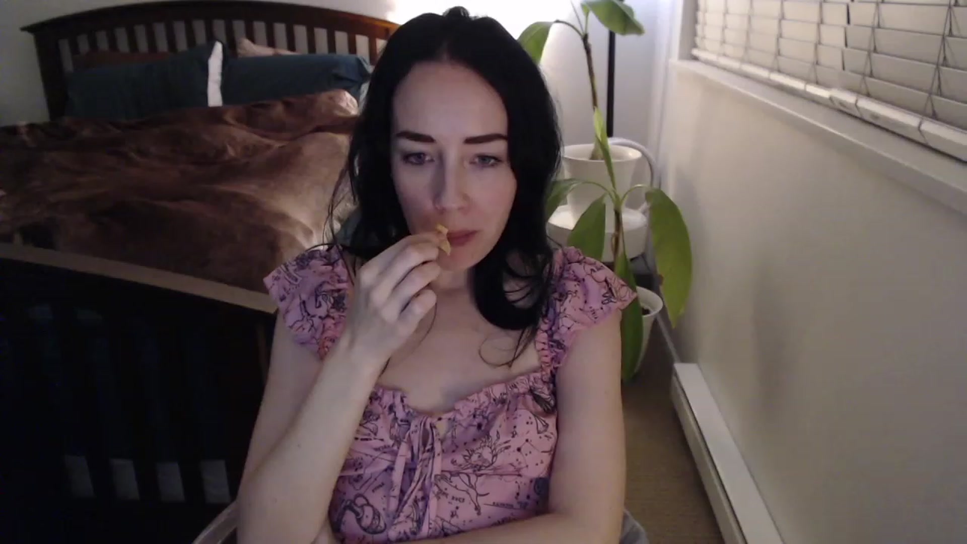 Gallery image thumbnail from AAAAAGHHHHHHH's myfreecams stream on, 01/09/2023, 04:09 image 19 of 20