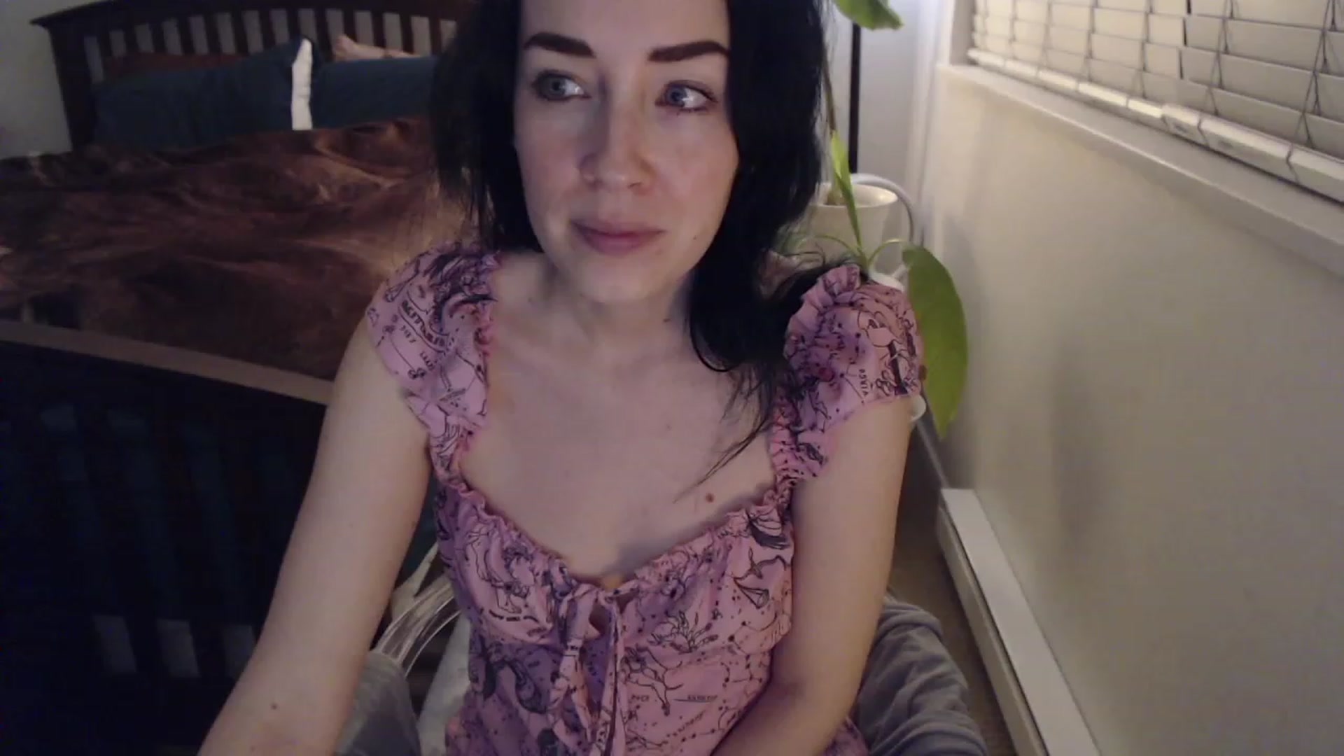 Gallery image thumbnail from AAAAAGHHHHHHH's myfreecams stream on, 01/09/2023, 04:09 image 1 of 20