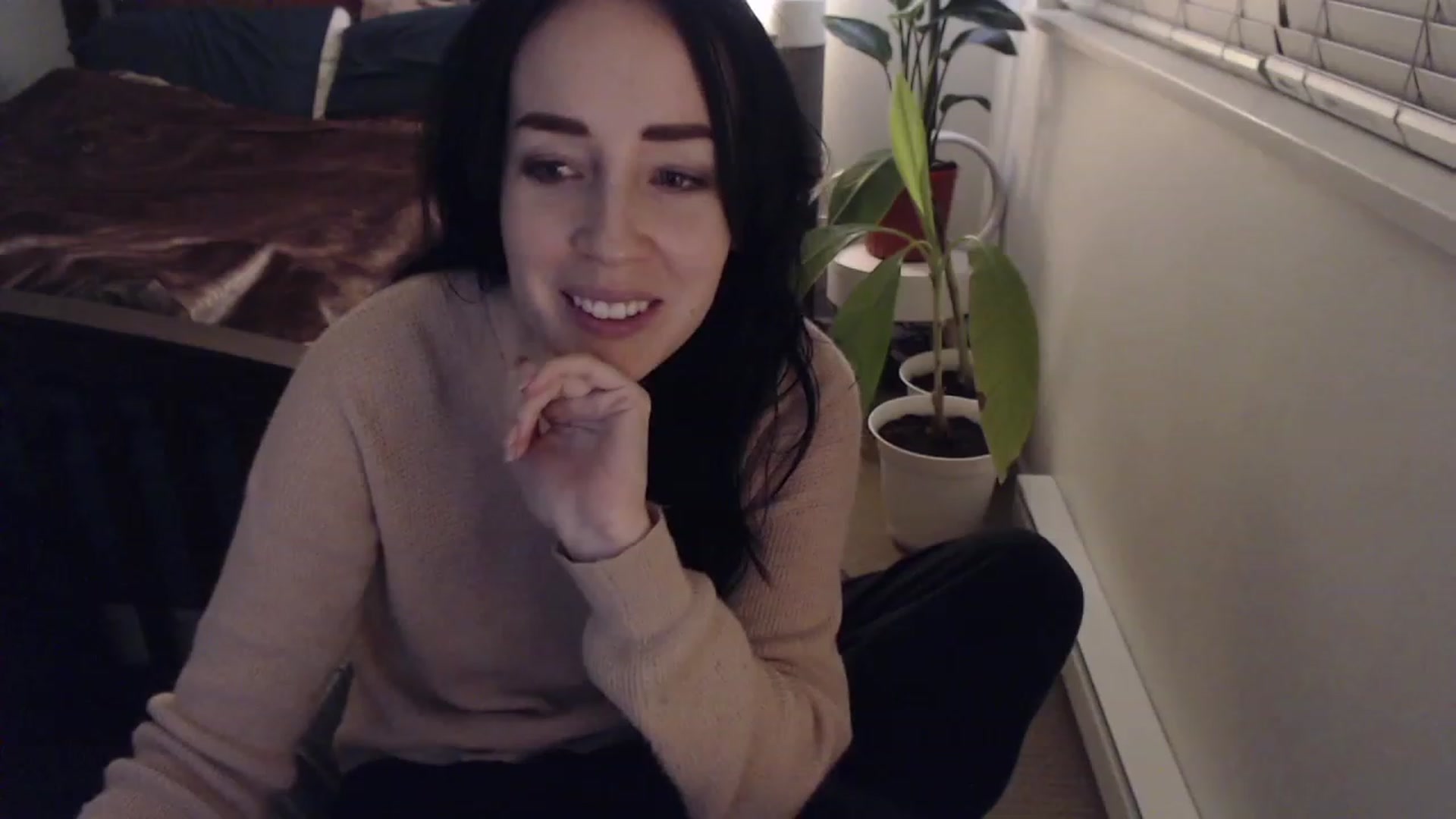 Gallery image thumbnail from AAAAAGHHHHHHH's myfreecams stream on, 01/12/2023, 04:26 image 15 of 20